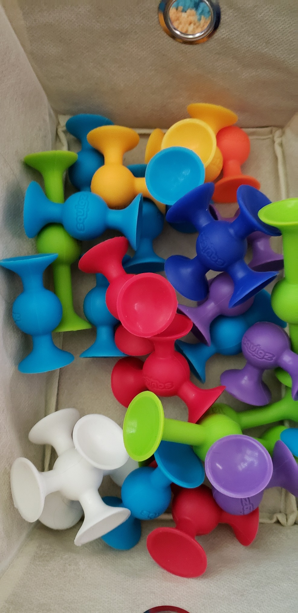 Fat Brain Toys Squigz Starter Set, 24 Piece Suction Bath Toys, Sensory Toys for Kids 3 and Up customer photo 2