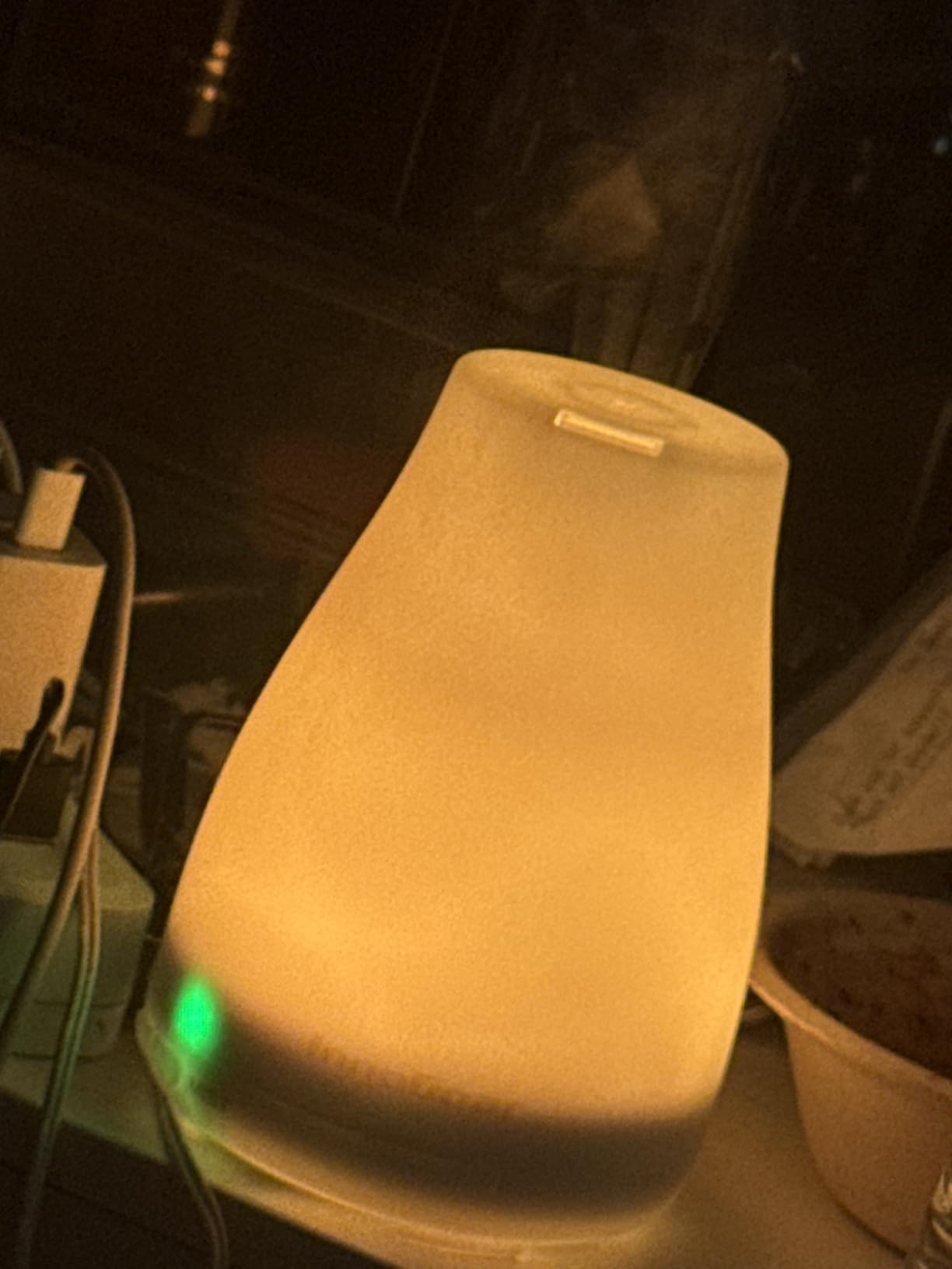 InnoGear Essential Oil Diffuser, Ultrasonic Diffusers for Home Aromatherapy Humidifier for Bedroom Room 7 Colors LED 2 Mist Mode Auto Off, Basic White customer photo 1