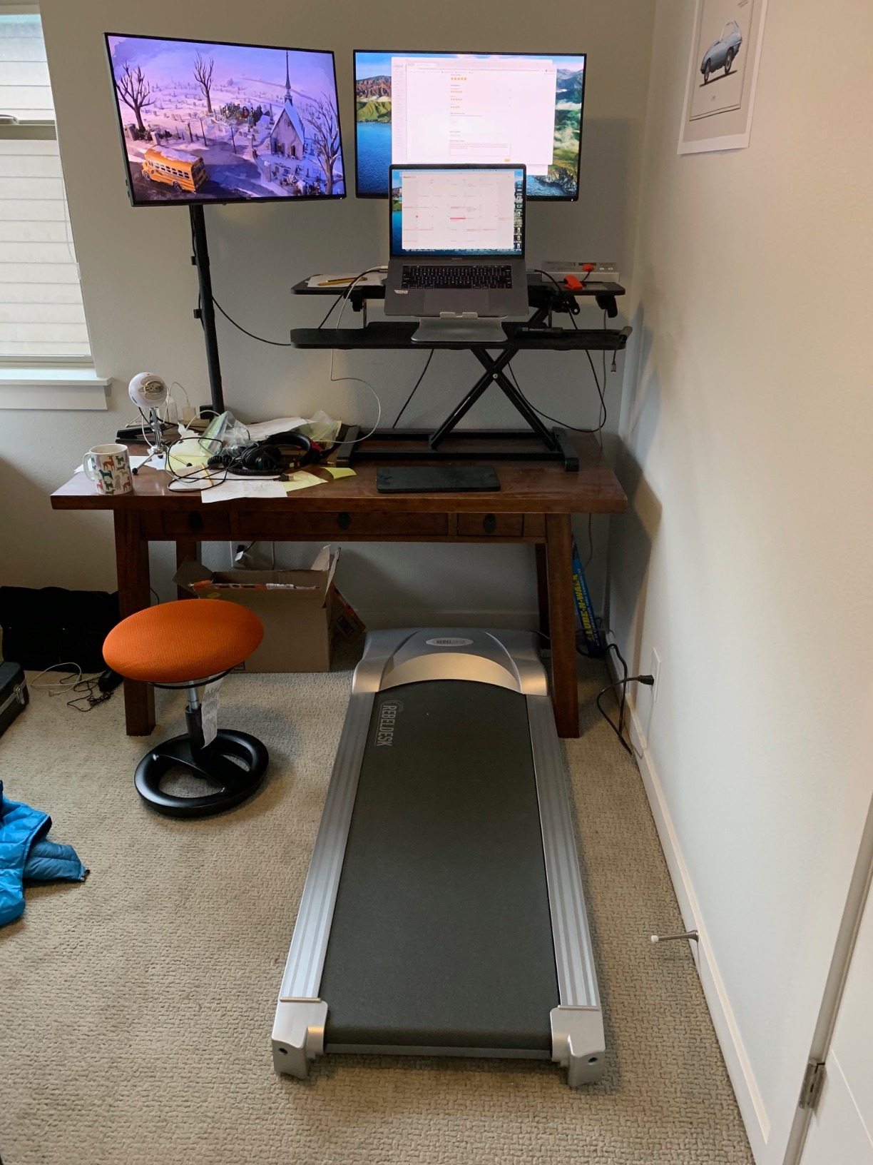 Safco Twixt Active Movement Seating Chair, Ergonomic Support, Adjustable Height, Blue Mesh customer photo 1