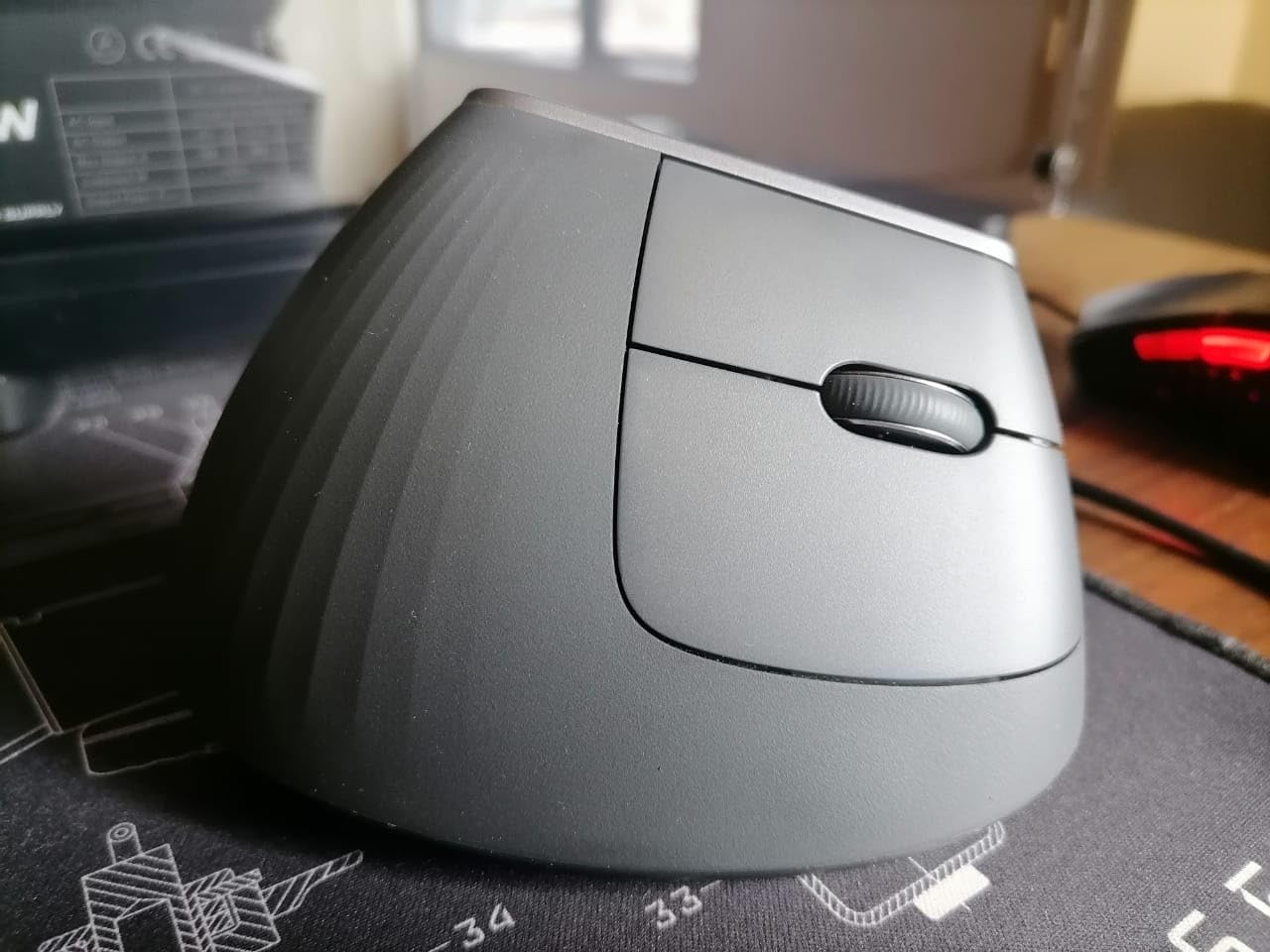 Logitech MX Vertical Advanced Ergonomic Mouse, Wireless via Bluetooth or Included USB Receiver customer photo 2