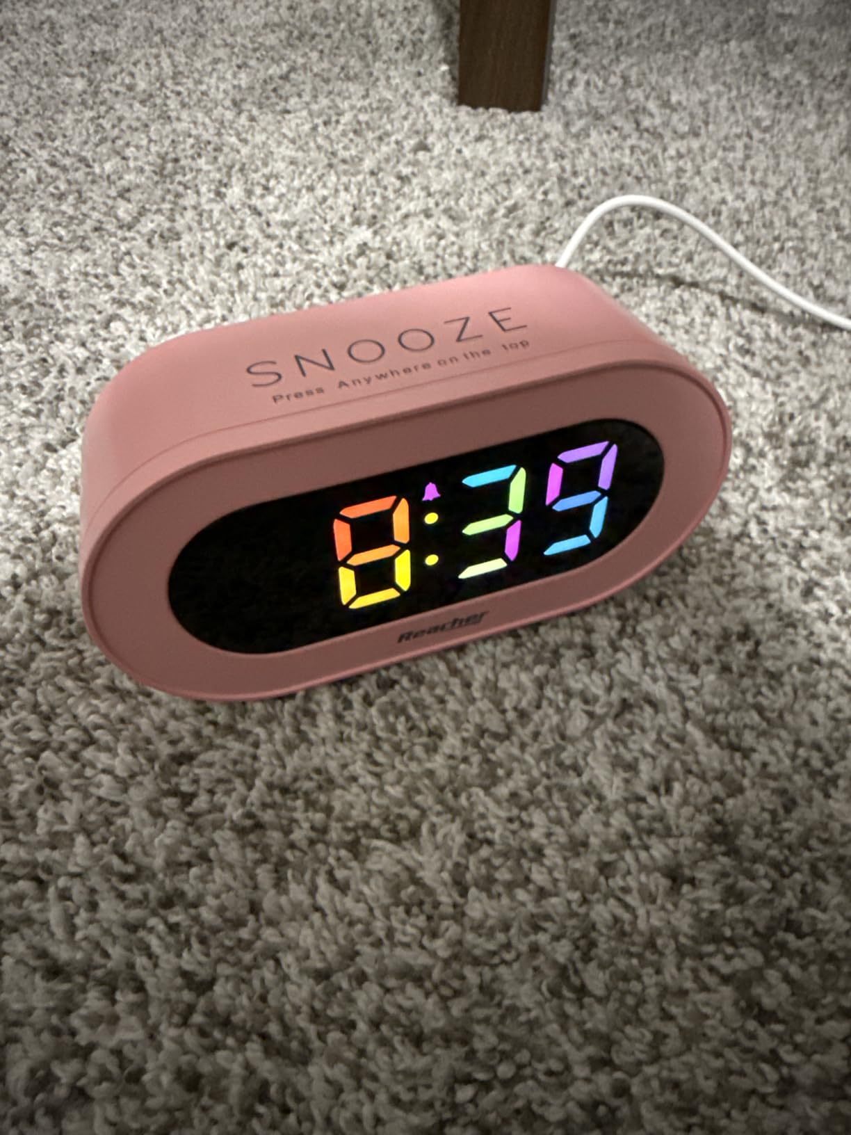 REACHER Small LED Digital Alarm Clock with Simple Operation, Full Range Brightness Dimmer, USB Phone Charger Port, Easy Snooze, Adjustable Alarm Volume, Outlet Powered for Bedrooms Bedside(Black) customer photo 1