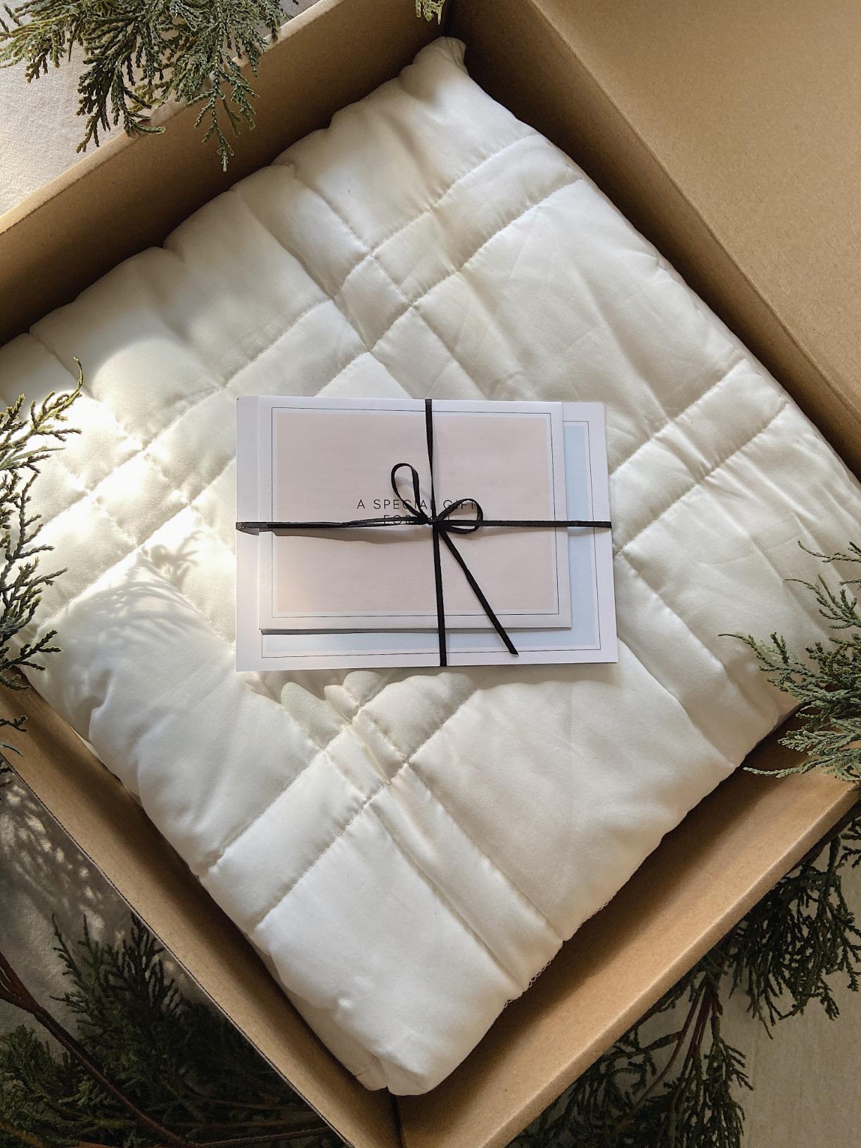 Baloo Weighted Blanket for Adults 15 lb Full/Queen (Pebble White, 60