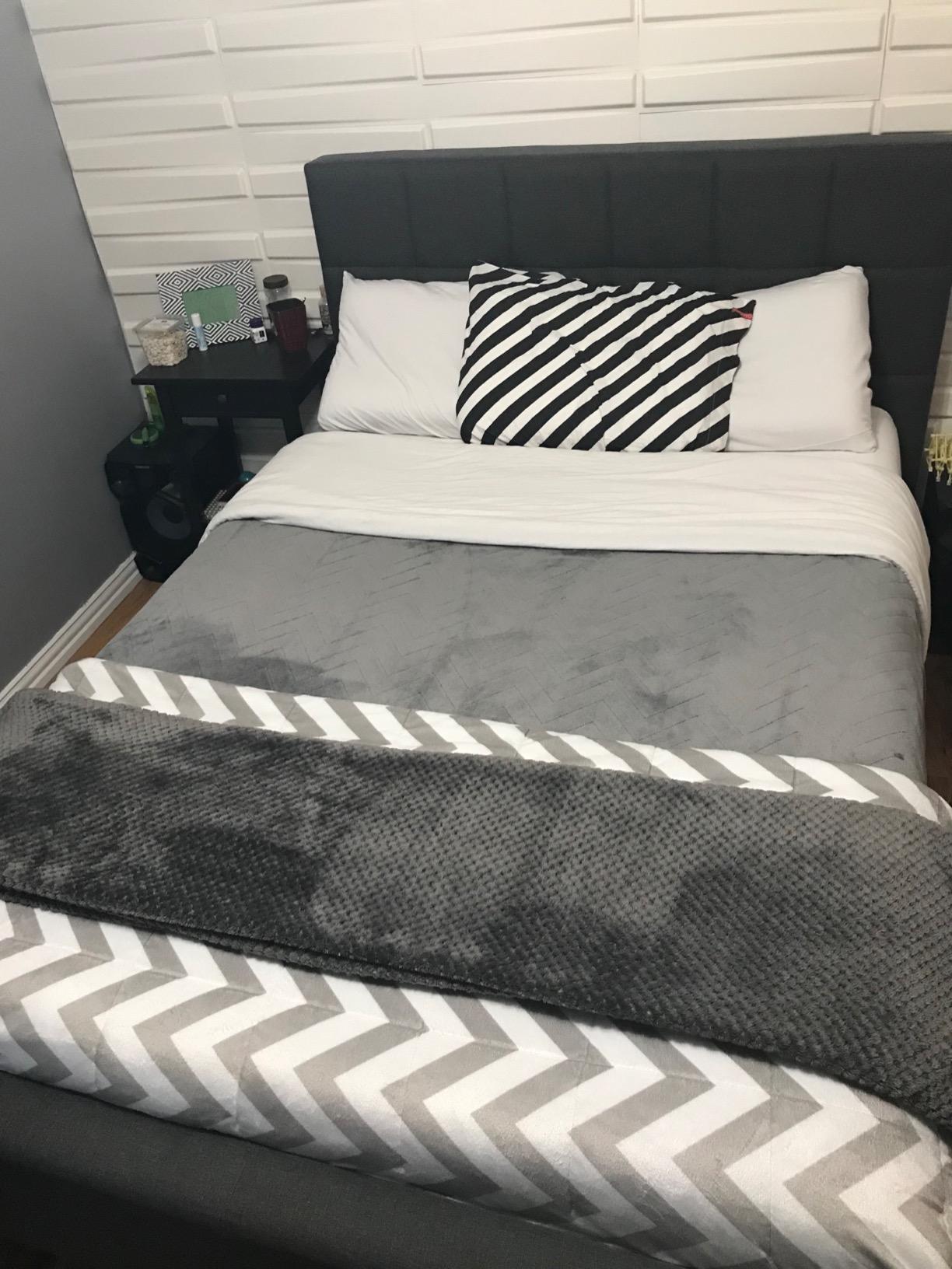 Special Supplies Sensory Bed Sheet for Kids Compression Alternative to Weighted Blankets - Breathable, Stretchy - Cool, Comfortable Sleeping Bedding -Grey (Twin) customer photo 1
