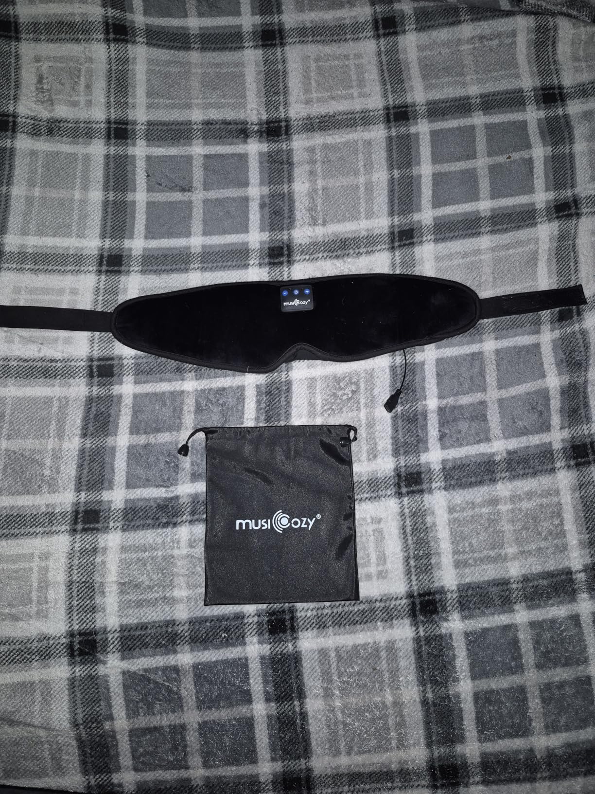MUSICOZY Sleep Headphones, Bluetooth 5.4 Sleep Mask Headband Headphones Sleeping Eye Mask, Wireless Music Earbuds Earphones with HD Stereo Speakers for Side Sleepers, Cool Gadgets Unique Gift customer photo 1