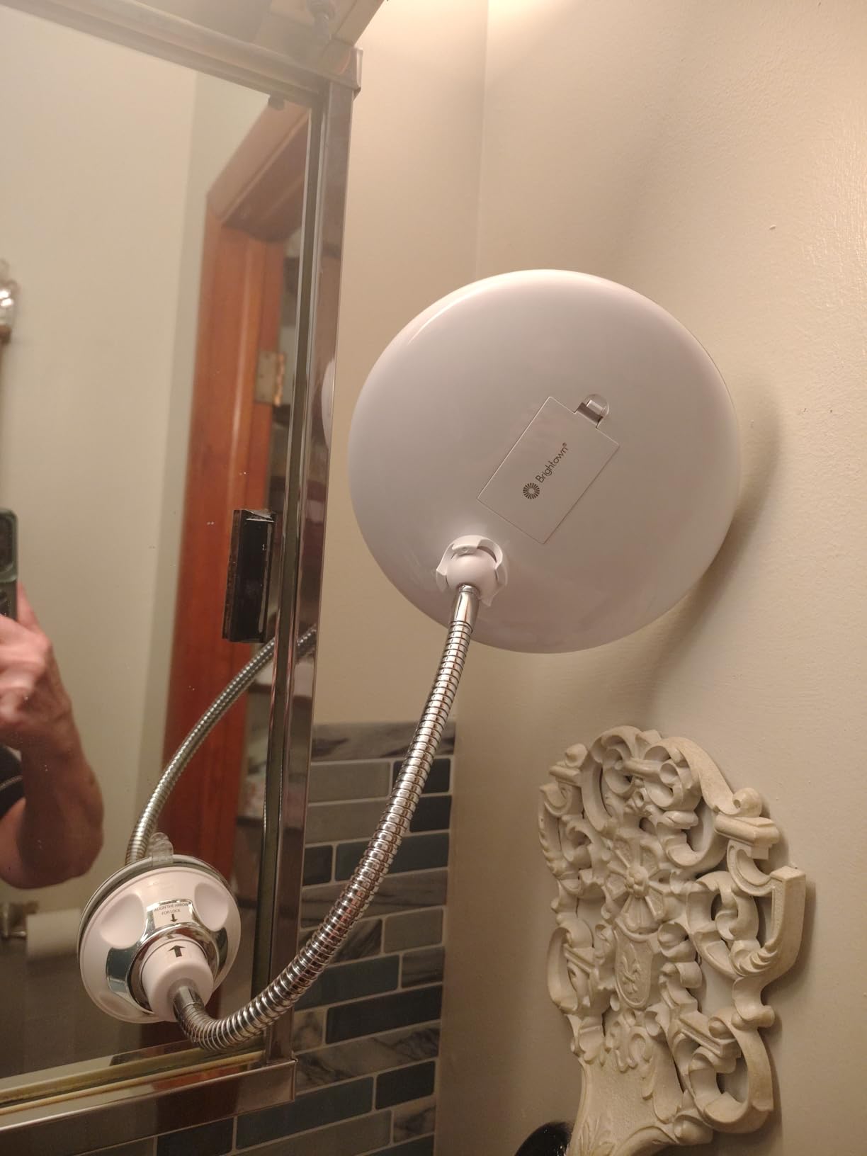 Brightown 10x Magnifying Mirror with Light, Flexible Gooseneck Make up Mirror with Lights and Magnification, Battery Operated Cordless with Suction Cups for Wall Bathroom Silver 1 Lighting customer photo 1