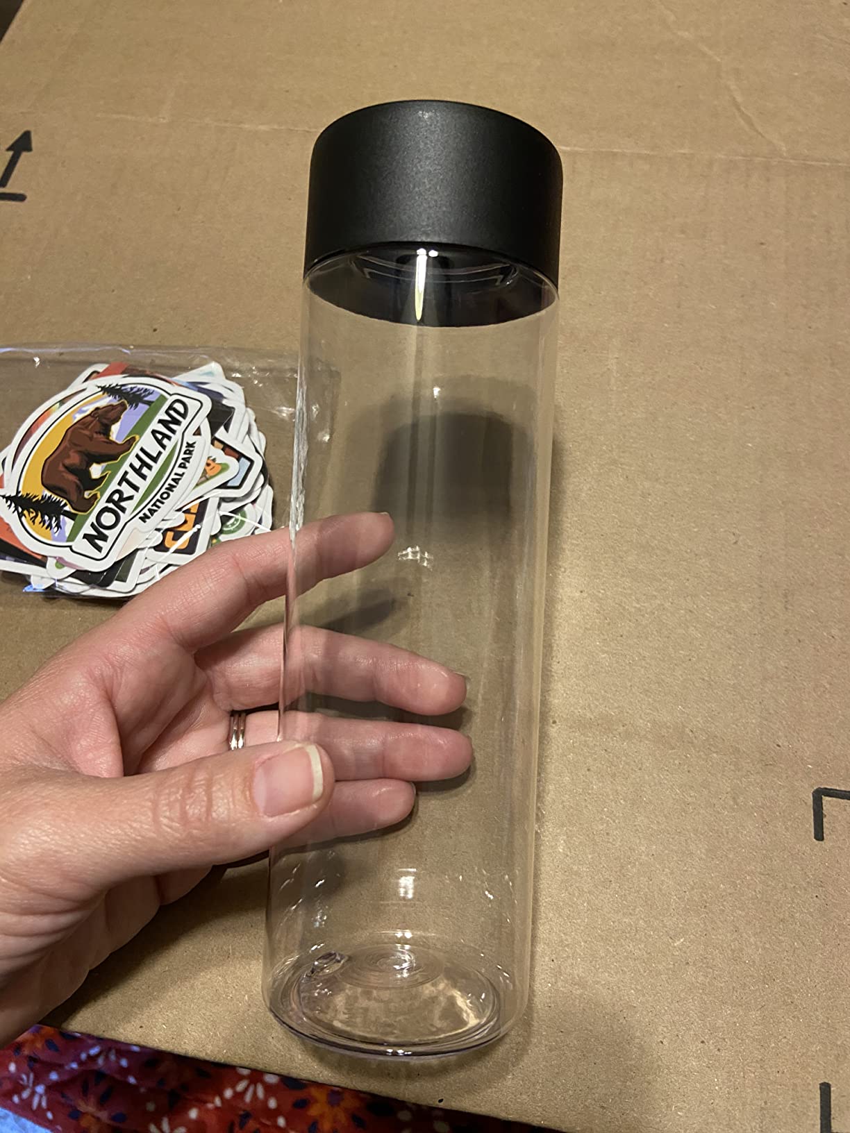 zmybcpack 24 Pack 10 OZ (300 ml) Clear PET Plastic Juice Bottles with Black Lids - Plastic Smoothie Bottles Ideal for Juice, Milk, Homemade Beverages customer photo 2