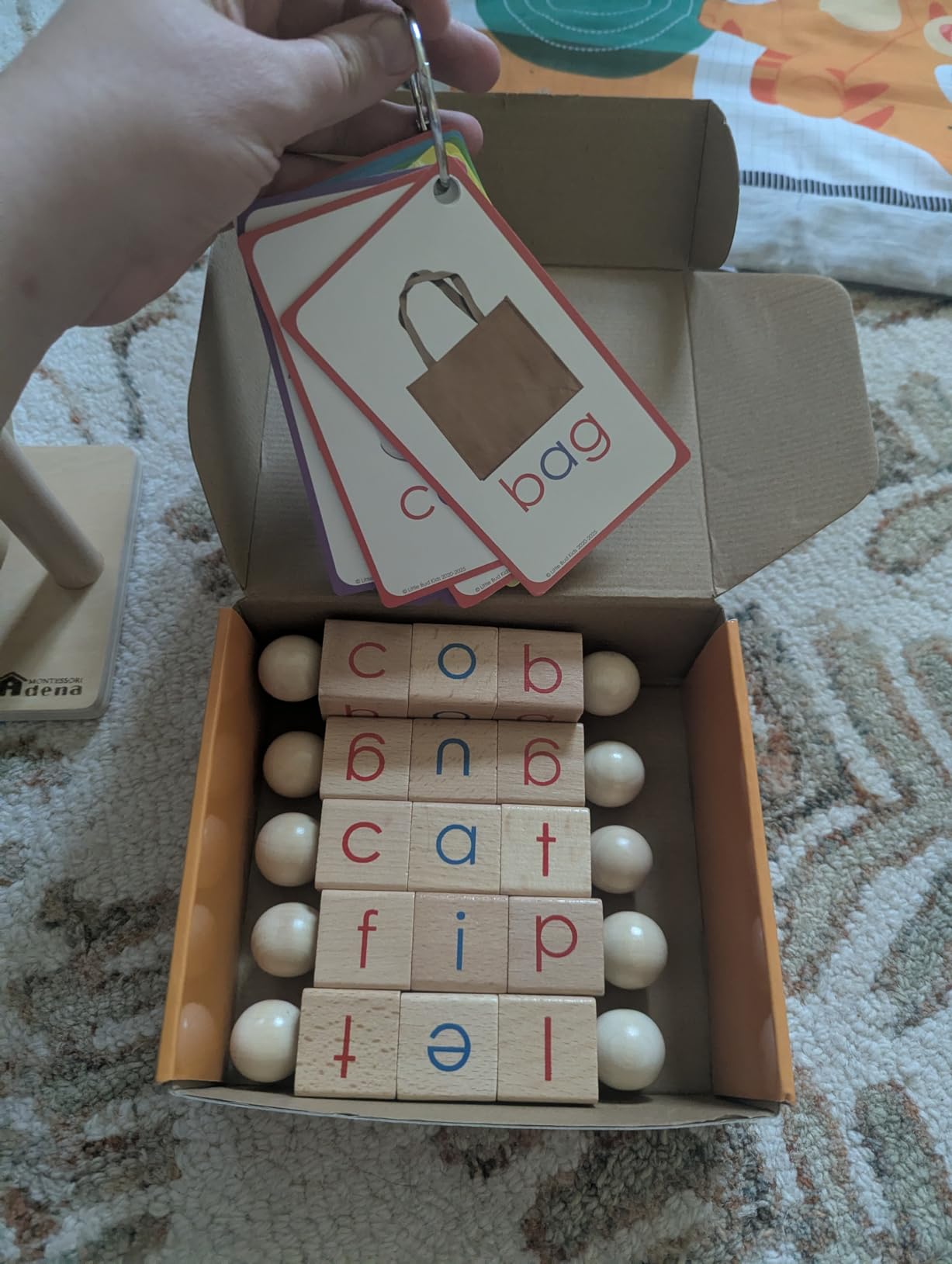 LITTLE BUD KIDS Spin-and-Read Montessori Phonetic Reading Blocks with CVC Phonics Flashcards for Beginner Readers, Montessori Reading Wooden Toys for 3 Years + customer photo 1