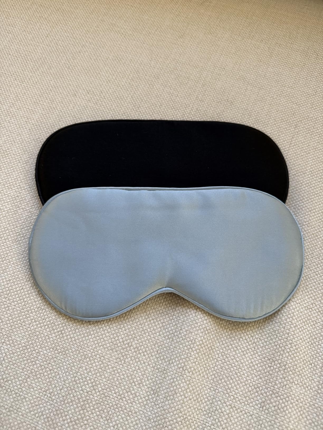 BeeVines 100% Real Mulberry Silk 2 Pack Sleep Mask, Natural Pure Silk Eye Masks with Adjustable Strap for Sleeping, 100% Block Light Eye Sleep Shade Cover, Reduces Puffy Eyes Traveling Gifts customer photo 2