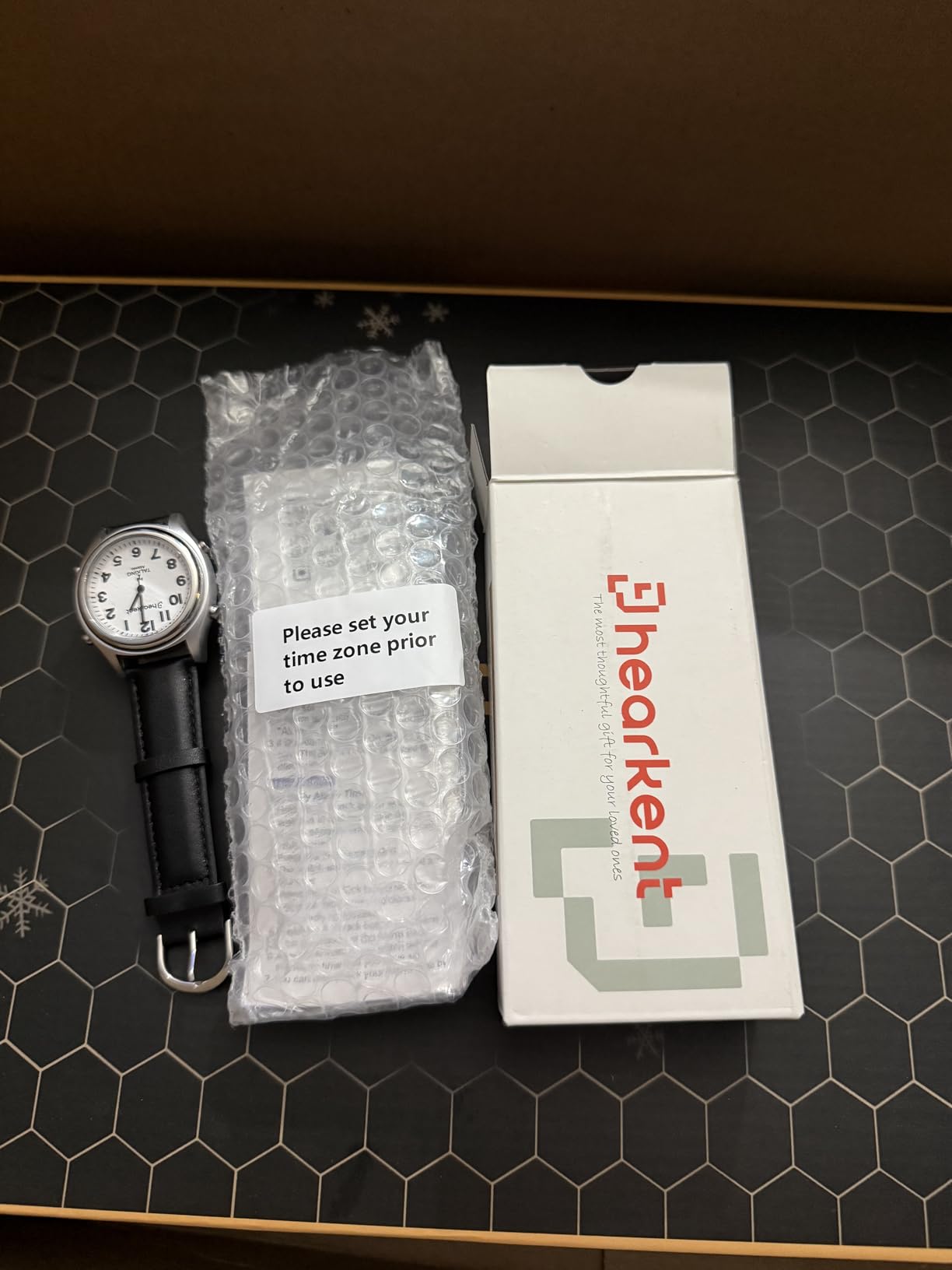 Hearkent Atomic American English Talking Watch Speaks Clear and Loud Time, Date and Alarm time Stretch Band customer photo 2