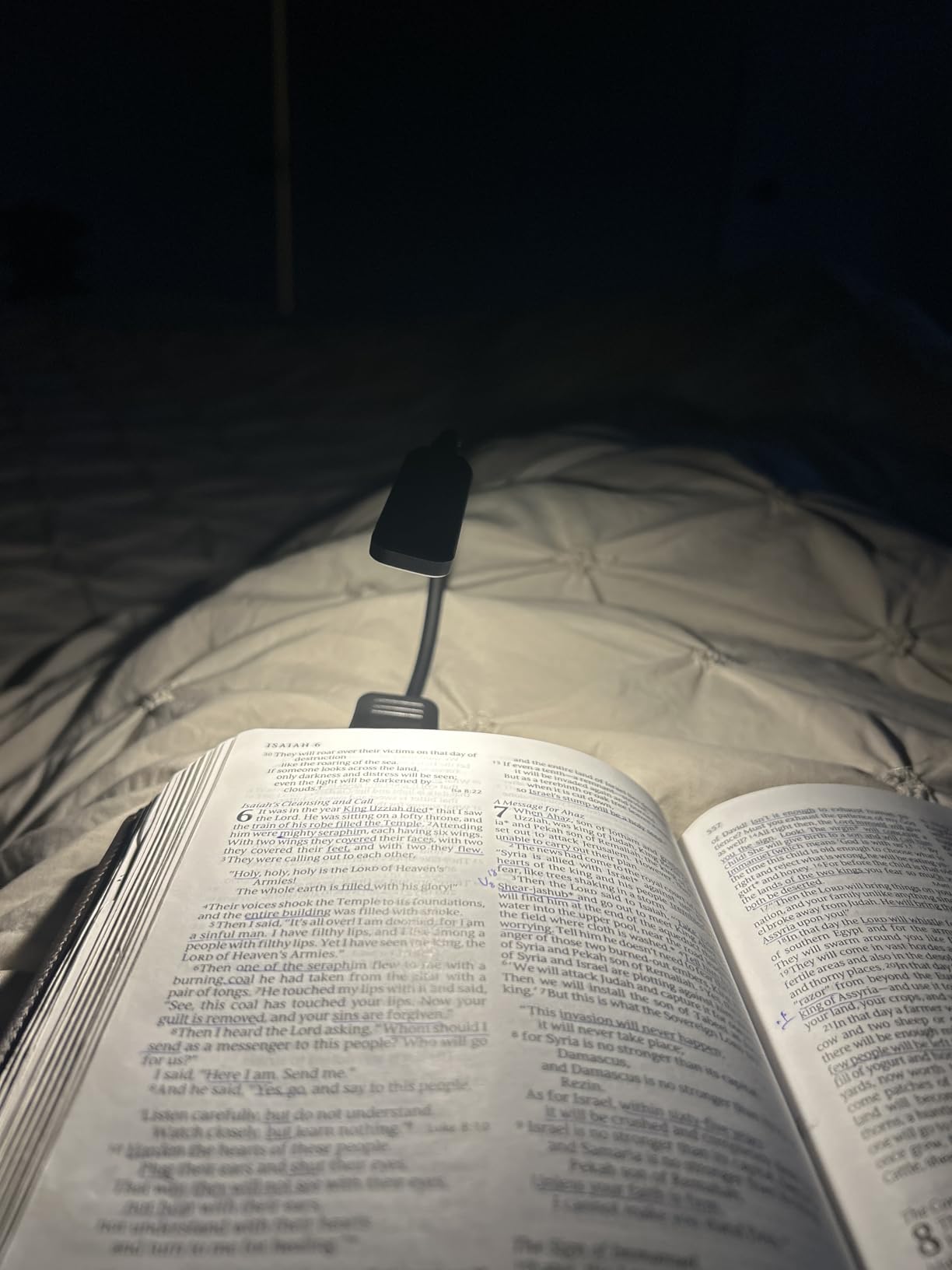 Gritin 9 LED Rechargeable Book Light for Reading in Bed - Eye Caring 3 Color Temperatures, Stepless Dimming Brightness, 80 Hrs Runtime Small Lightweight Clip On Book Reading Light for Studying customer photo 1
