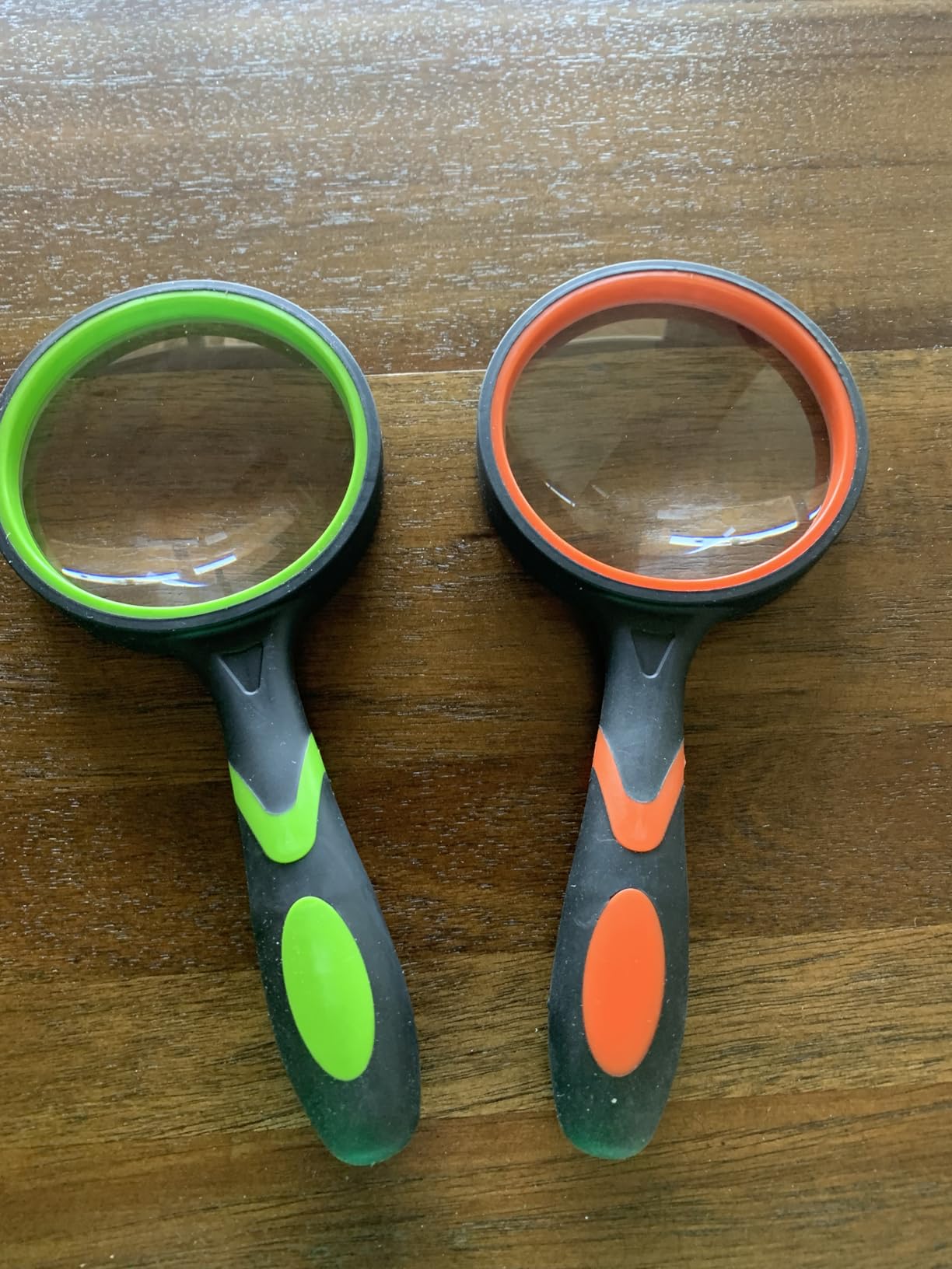 2-Set 75mm Hand-Held Reading Magnifier with Non-Slip Rubber Grip, Good for Senior Users, Hobby Exploring & Scientific Activities customer photo 1