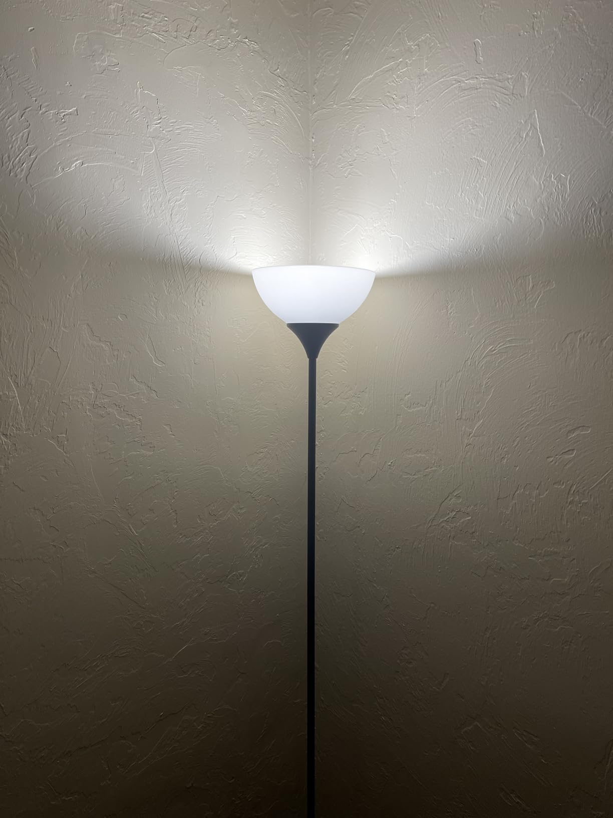 PESRAE Floor Lamp, Remote Control with Stepless Color Temperatures and Brightness, Torchiere lamp for Bedroom, Living Room, Bulb Included (Matte Black) customer photo 2