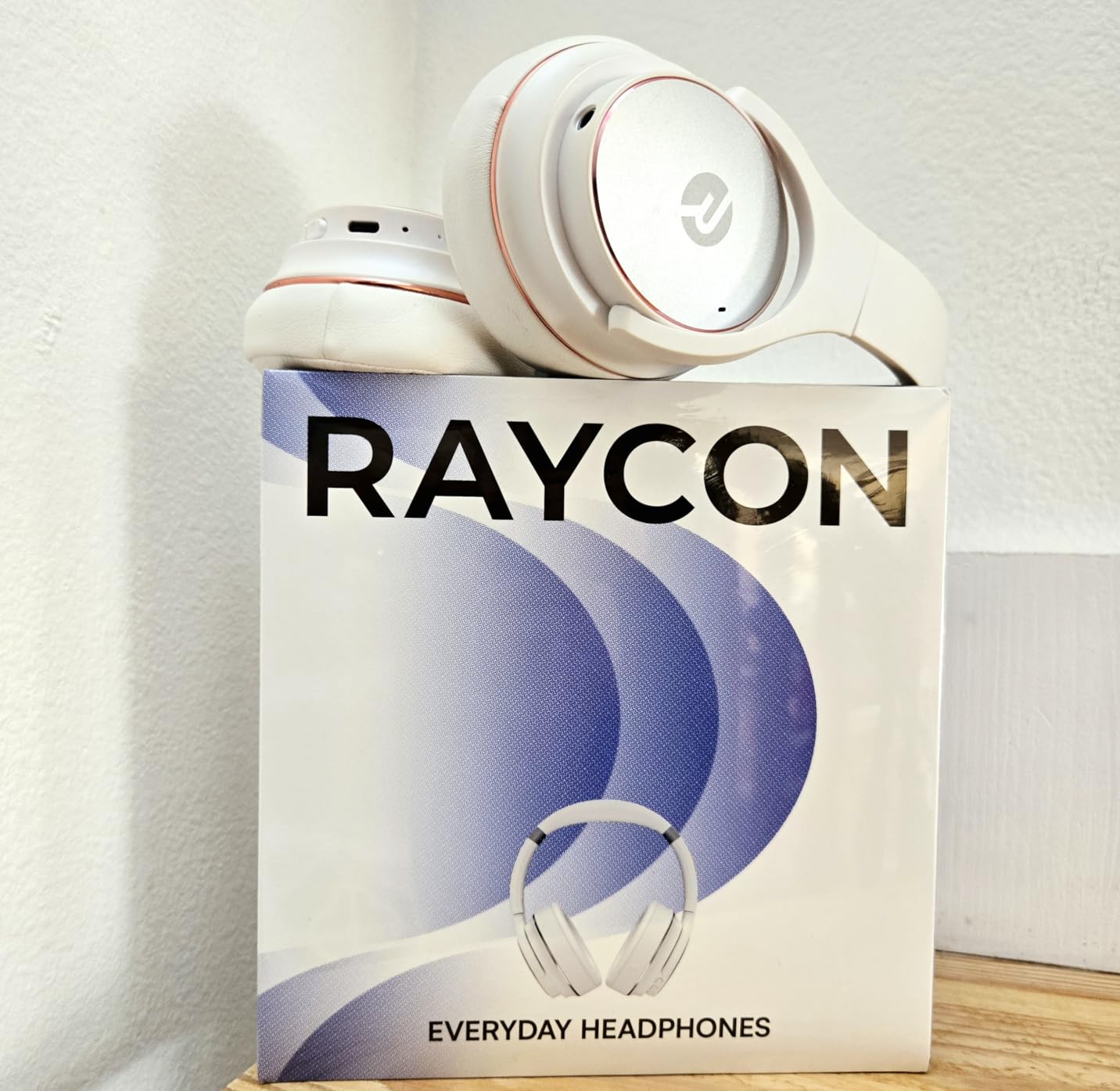 Raycon The Everyday Wireless Bluetooth Over Ear Headphones, with Active Noise Cancelling, Awareness Mode and Built in Microphone, IPX 4 Water Resistance, 40 Hours of Battery Life (Black) customer photo 1
