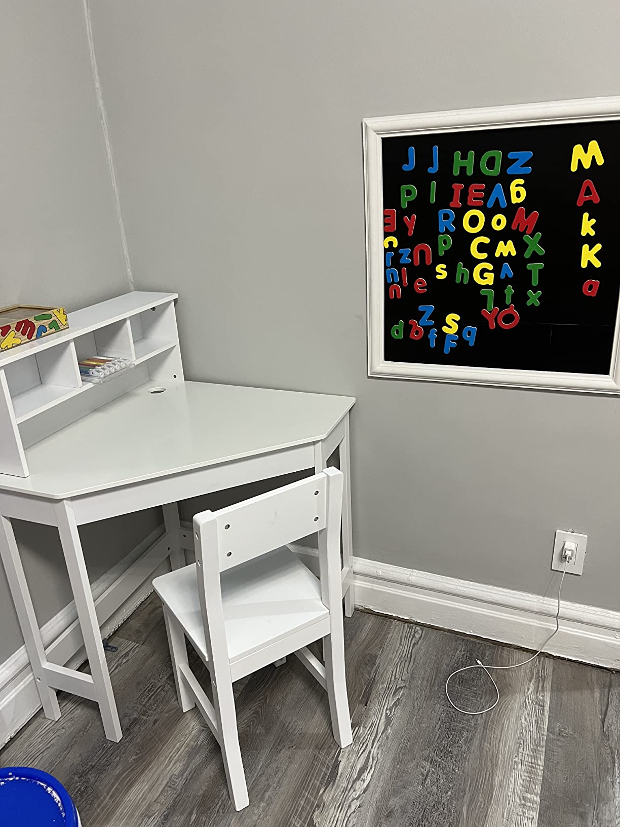 UTEX Kids Desk, Kids Corner Desk and Chair Set, Children Study Table with Storage and Hutch for Home School Use, White customer photo 2