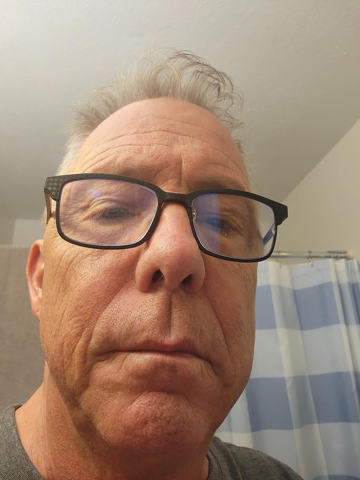 CARA 2 Pack Progressive Multifocus Reading Glasses, Flexible Lightweight TR90 Frame Blue Light Blocking Computer Readers, Workspace for Near Range (C1, 2.50) customer photo 2