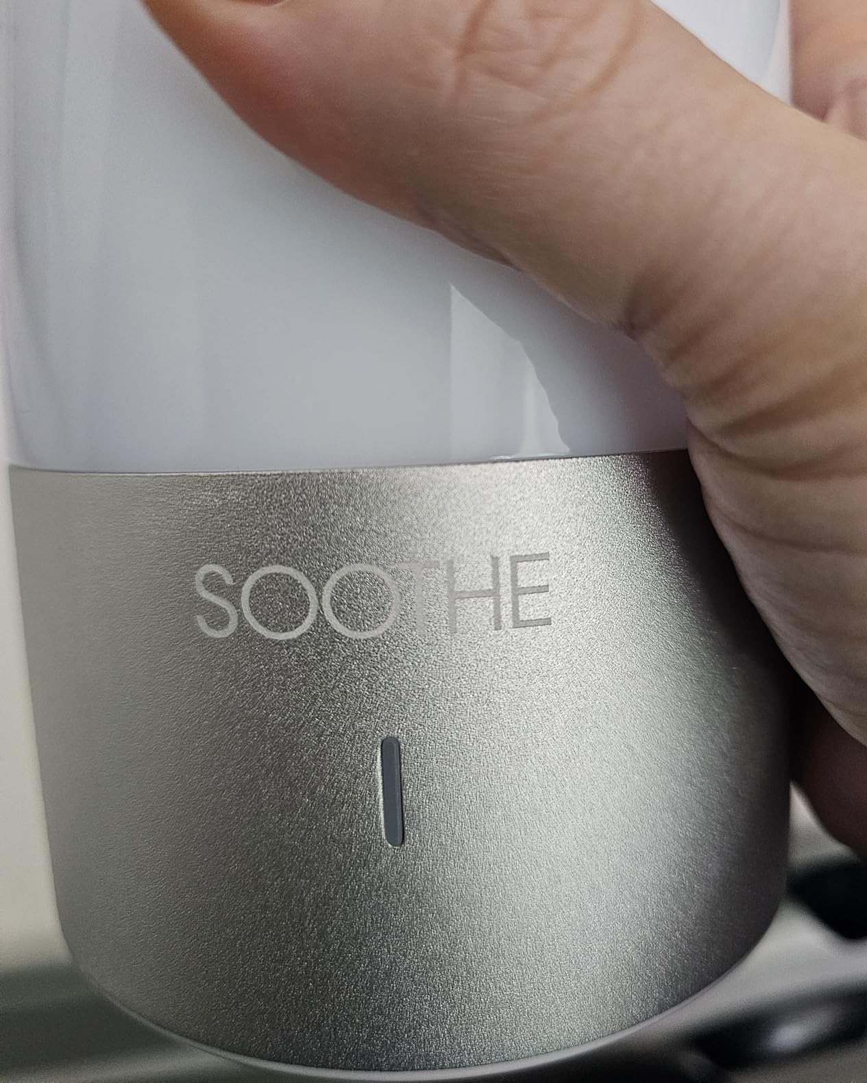 Soothe - 520nm Narrow-Band Green Light Lamp by Gamma - Migraine Headache Relief - Pain Relief customer photo 2