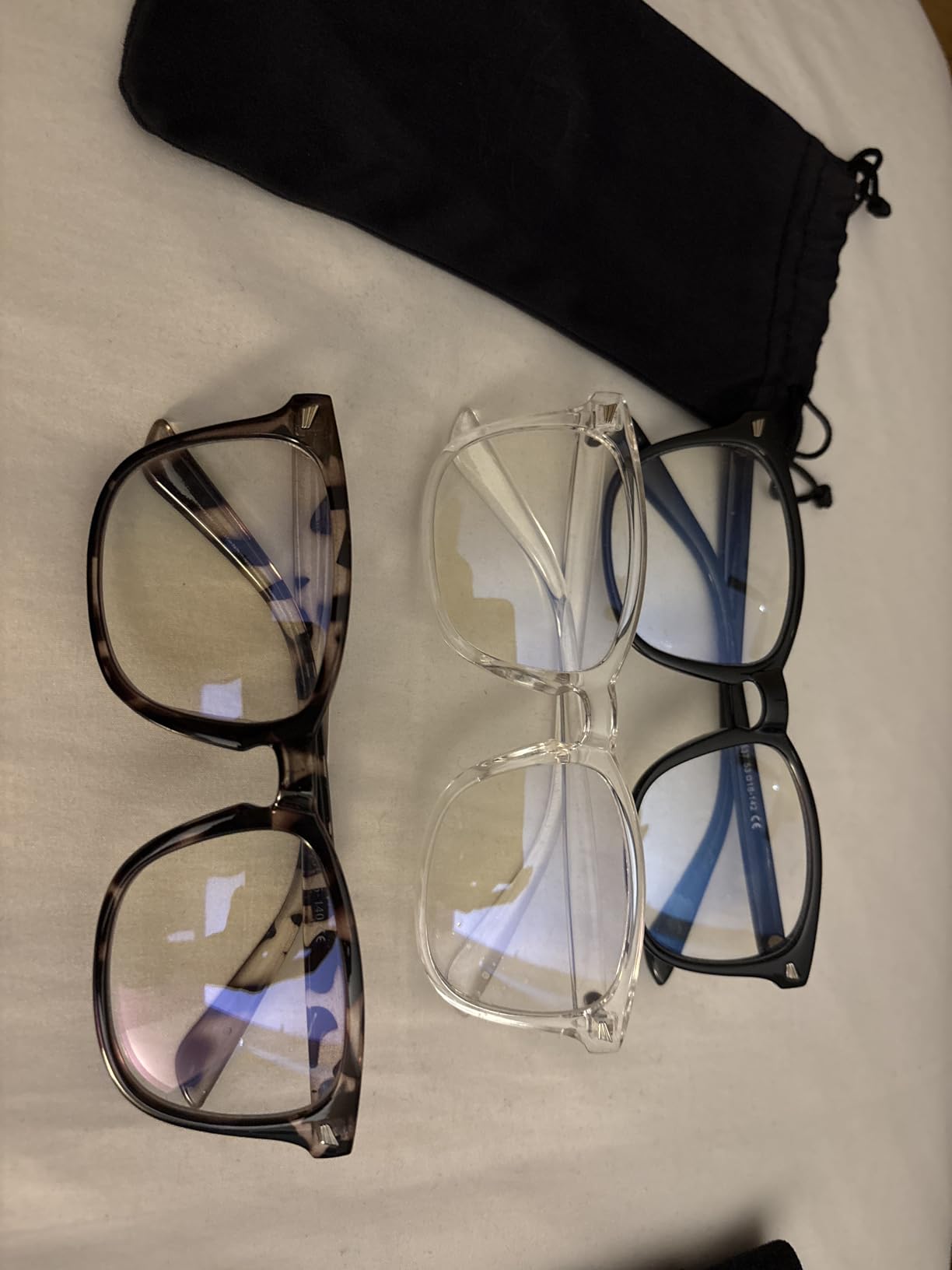 hunsquer Blue Light Glasses for Woman/Men Computer Blue Light Glasses customer photo 2