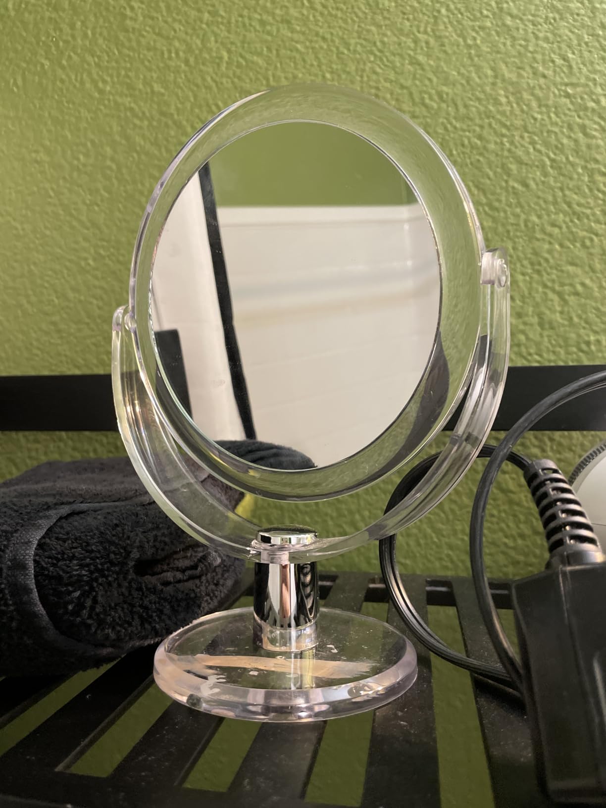 CLSEVXY Vanity Makeup Mirror with Stand, 1X/15X Magnification Double Sided 360 Degree Swivel, Portable Table Desk Counter top Magnifying Mirror, Tabletop Mirror for Bedroom or Dorm Room, 6.25 Inch customer photo 1