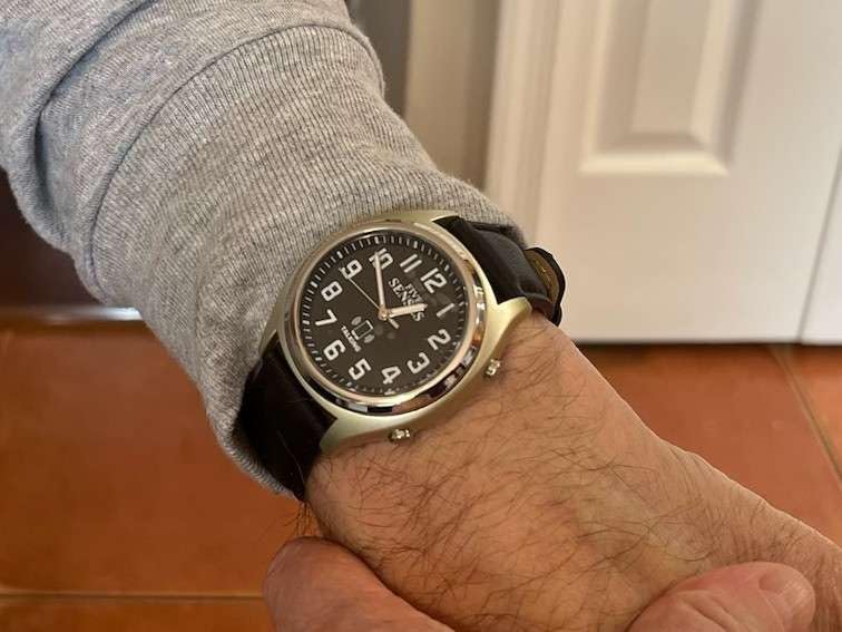 FIVE SENSES Smart Atomic Talking Watch with Voice Reminders and App Control for Seniors and Visually Impaired - A Great Gift for Blind Men and Women customer photo 1