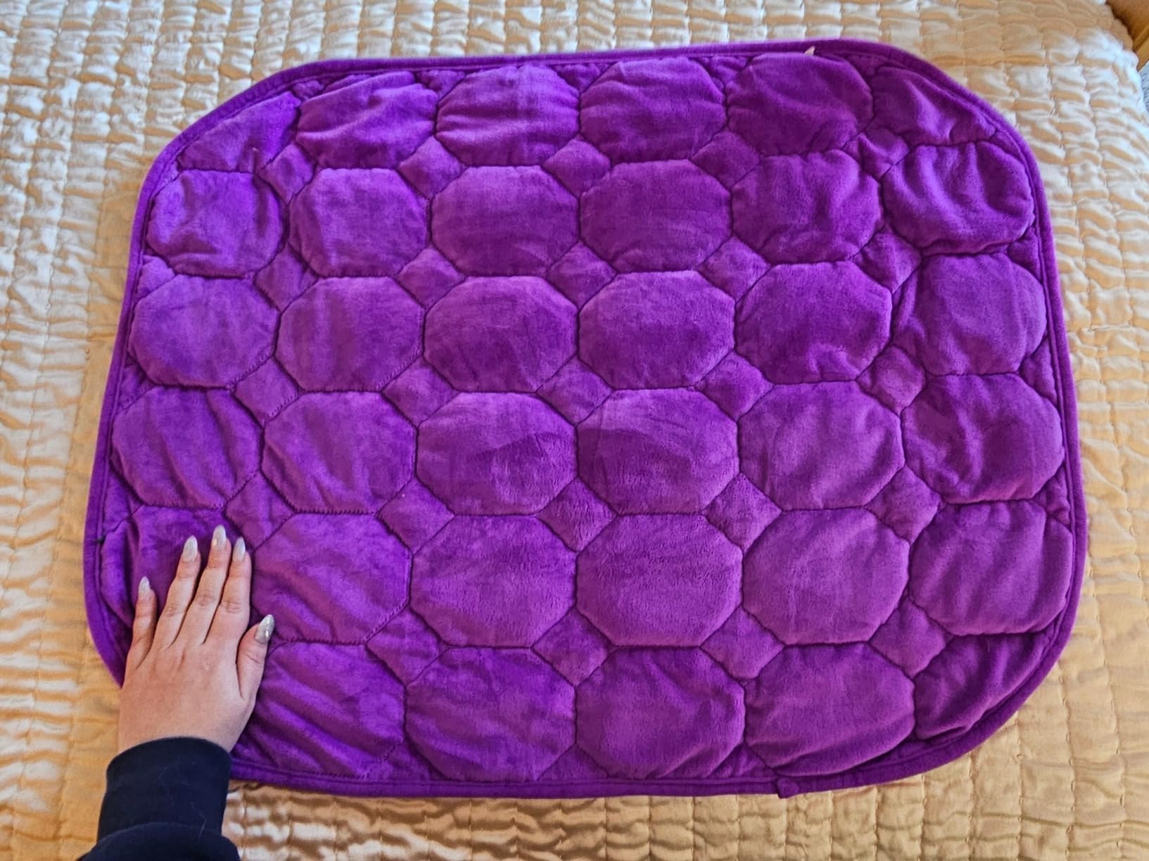Cottonblue Weighted Lap Blanket 7lbs, Cozy Luxury Crystal Velvet Weighted Blanket for Adults, Small Weighted Blanket for Relaxation, Sleeping, Travel, Grey, 29