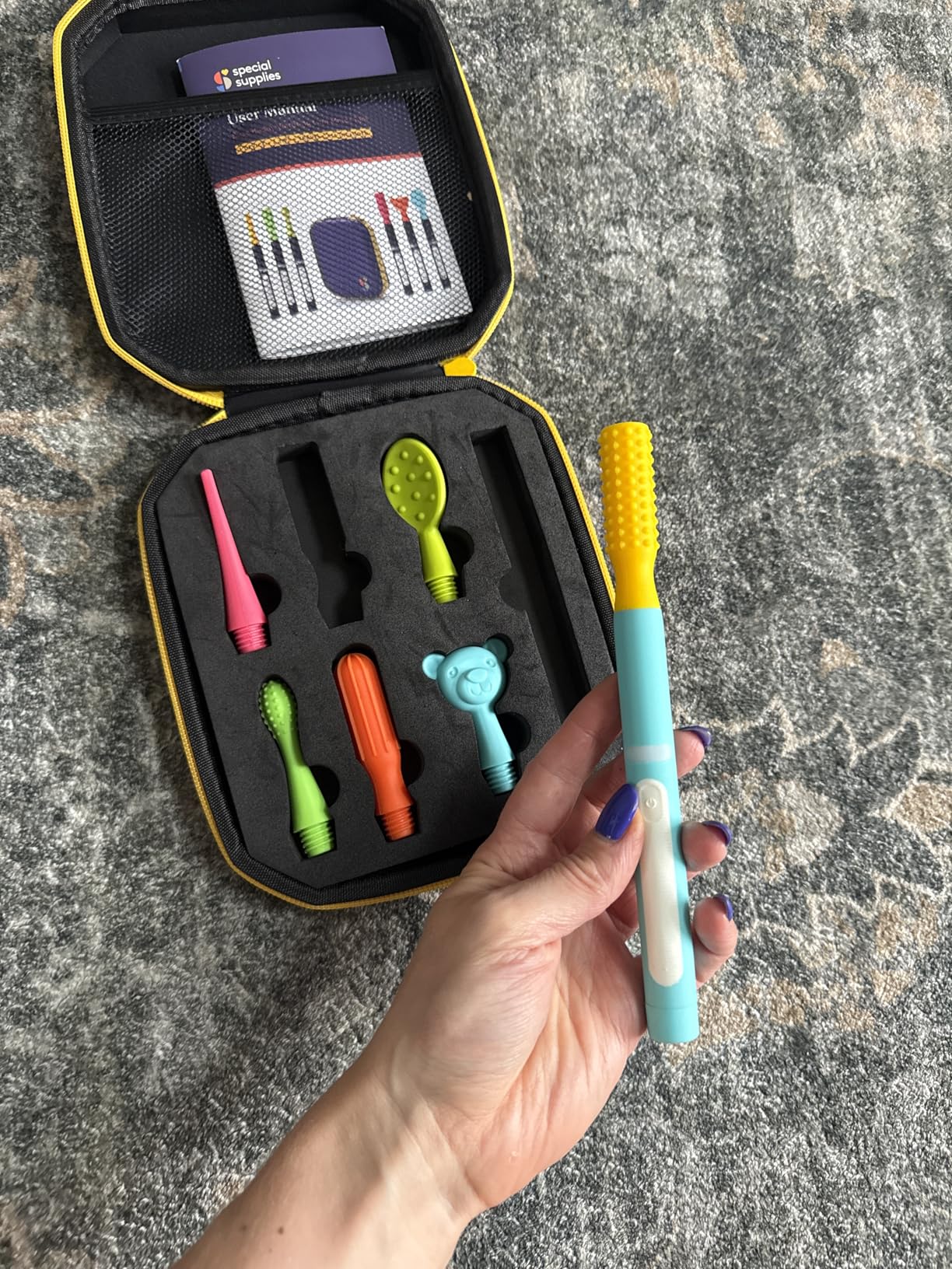 Special Supplies Buzz Buddy Oral Motor Stimulation kit with 6 Soft Textured Interchangeable Heads, Calm Sensory Needs, Support Speech, and Stimulate Self Feeding, Gentle Vibrations (Grey) customer photo 1
