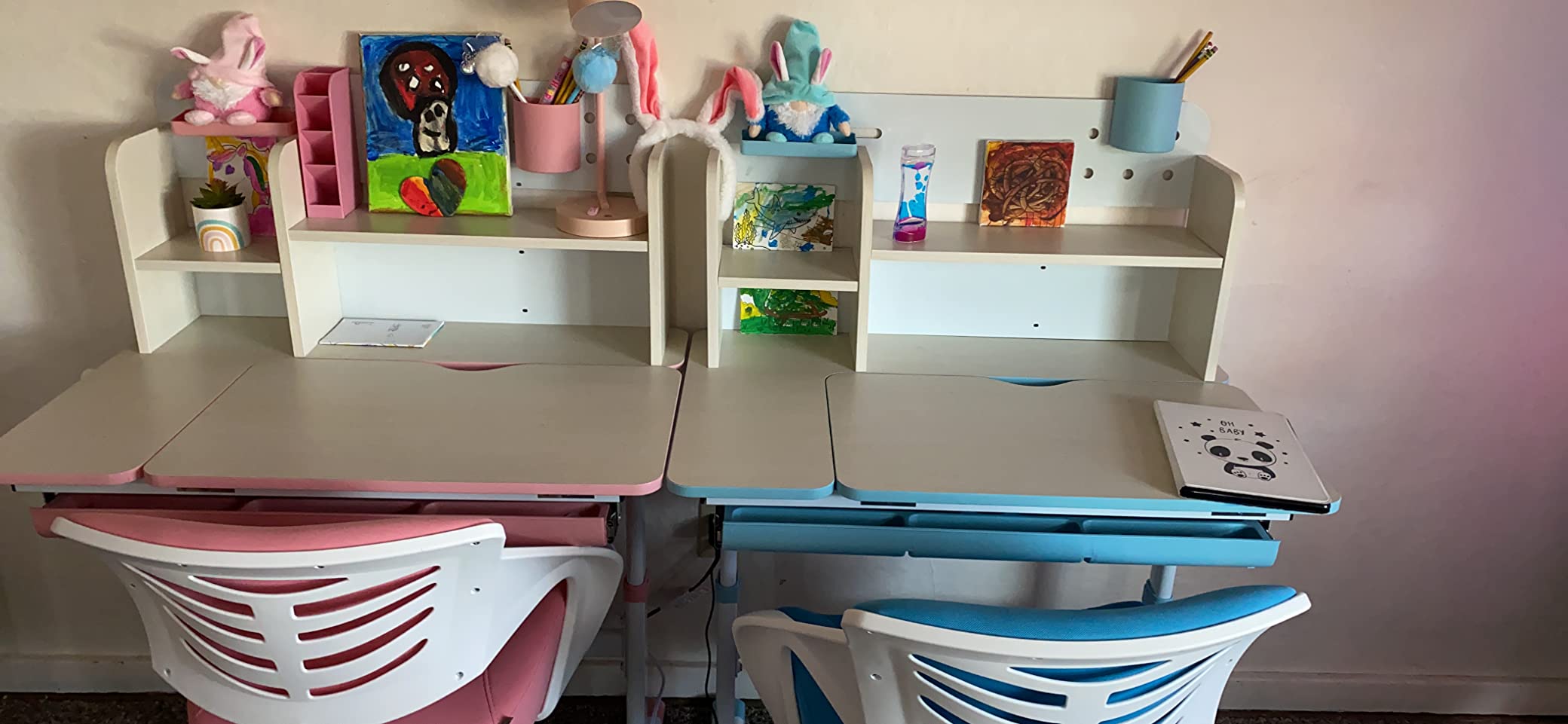 Qaba Wooden Kids Study Desk, Height Adjustable Children School Study Table, Student Writing Desk with Tilt Desktop, Drawer, Storage Shelf, Pen Holder, Pink customer photo 2