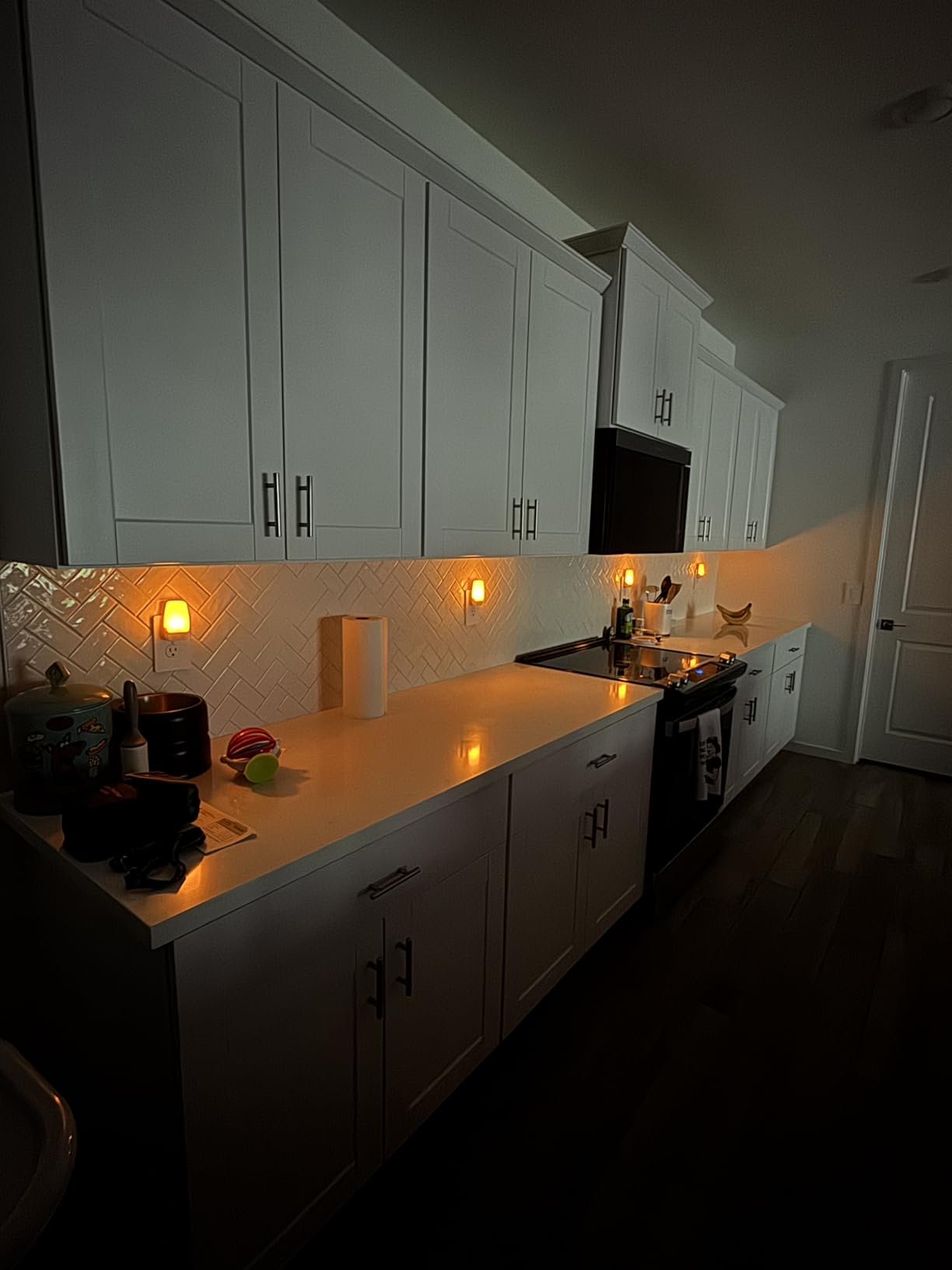 GE Sleeplite Night Lights Plug Into Wall, Dusk to Dawn Sensor, Ambient Lighting, Sleep Aid, Bathroom Decor, LED Lights for Bedroom, Apartment Essentials, Smart Home,76135, Amber, 2 Pack customer photo 1