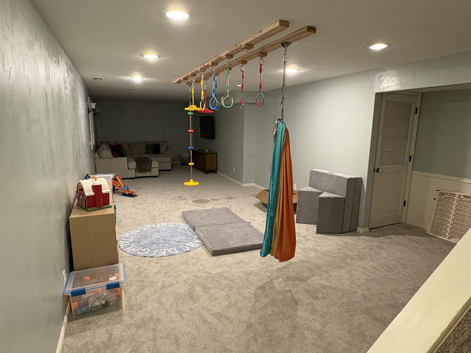 Sensory Swing, Indoor & Outdoor Sensory Swing for Kids & Adults, Double Layer Therapy Cuddle Swing for Kid with Autism, Holds up to 300lbs customer photo 1