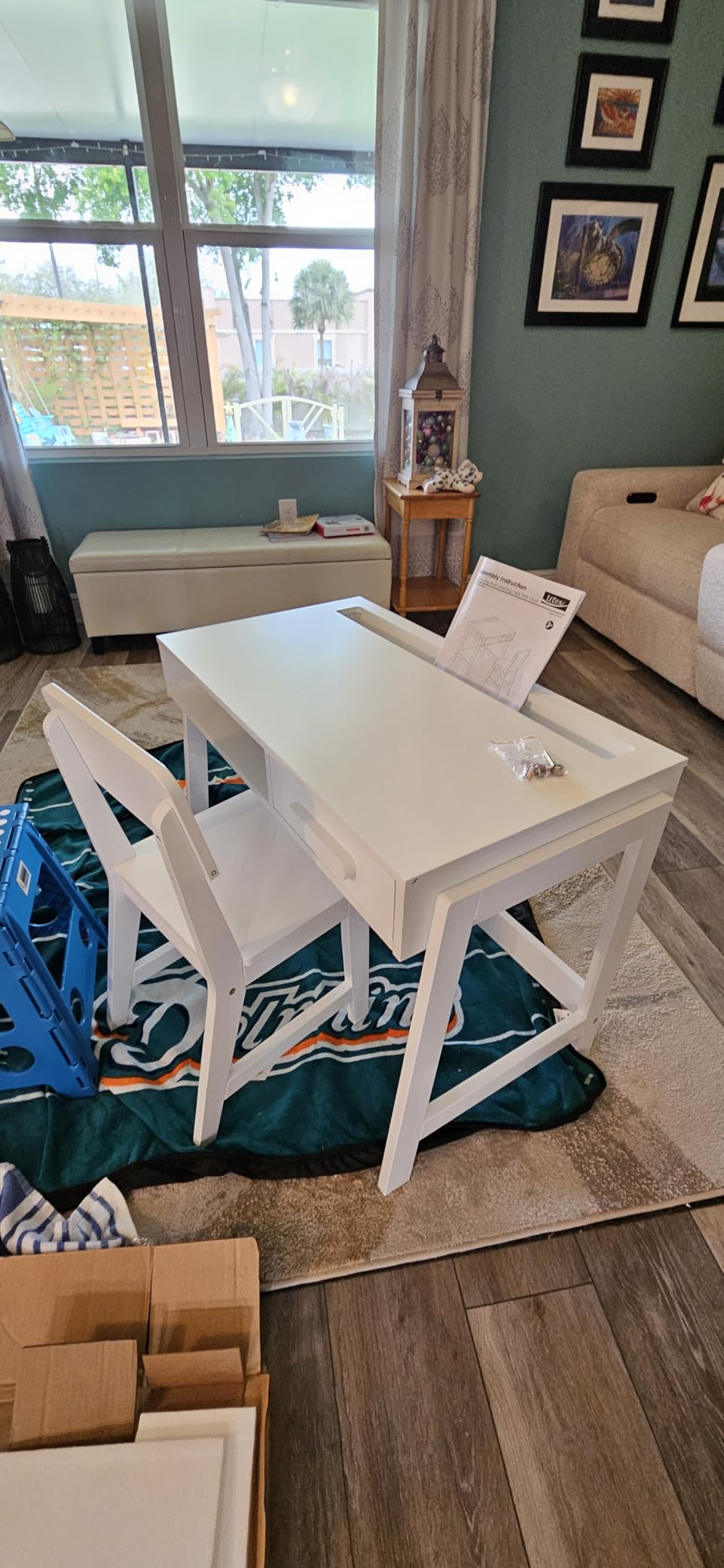 UTEX Kids Desk and Chair Set, Study Desk for Kids with Storage Bins, Wooden Children Study Table, Student Writing Desk for Bedroom & Study Room (1 Open & 1 Drawer) customer photo 1