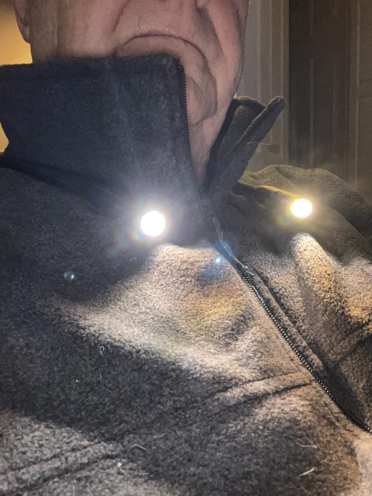 Gritin LED Neck Reading Light, Book Light for Reading in Bed-Eye Caring 3 Colors, Dimmable Brightness, Bendable Arms, 80+Hrs Runtime, Neck Round Design, Comfortable & Lightweight for Crafting, Knitting customer photo 2