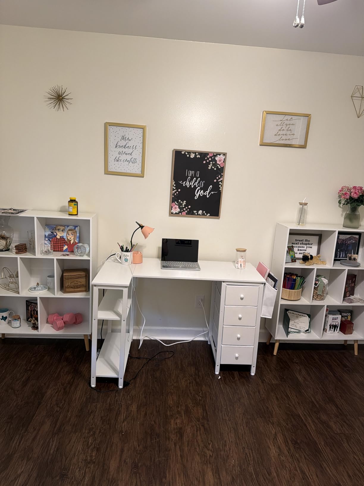 Lufeiya White L Shaped Computer Desk with Drawers & Storage Shelves, 47 Inch Corner Reversible Desk with Power Outlet for Home Office Bedroom, L-Shaped Teen PC Desks with Fabric Drawer, White customer photo 2
