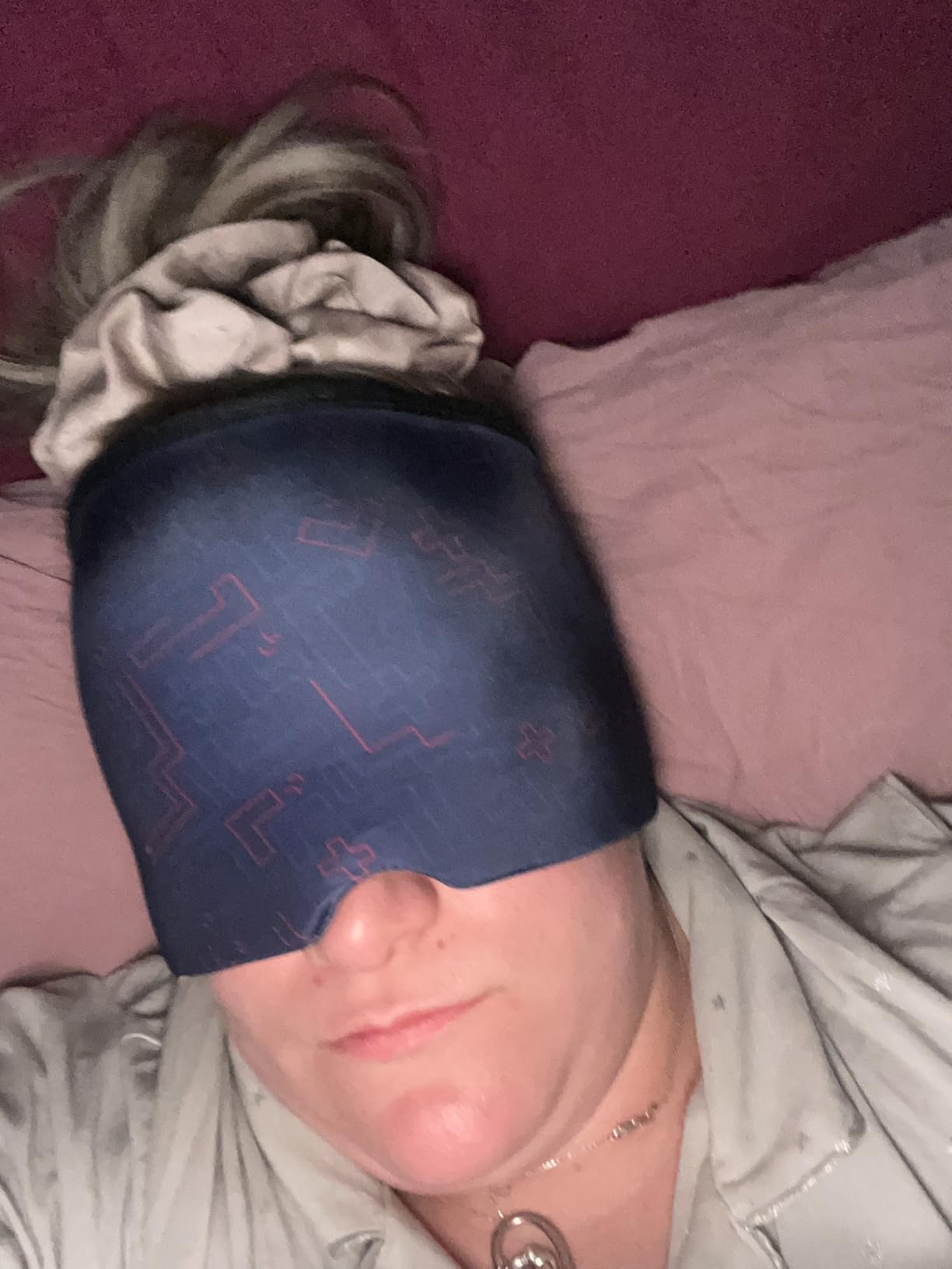 Hilph Adjustable Migraine Mask & Relief Cap, Ice Pack Headache Hat with Thickened Gel Cold Compress, 360° Cooling Therapy Wrap for Tension, Stress, Sinus & Hangover Relief-Reusable Gift for Women Men customer photo 1