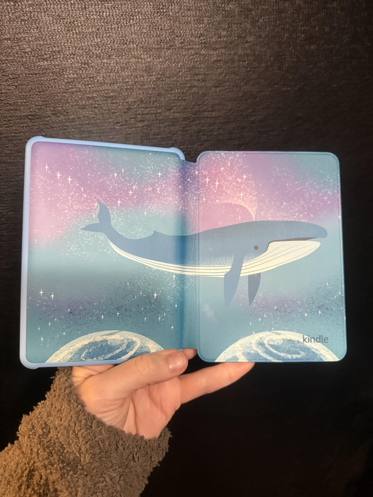 Amazon Kindle Kids 16GB (newest model) - includes ad-free books and cover, glare-free display, faster page turns - Space Whale customer photo 1