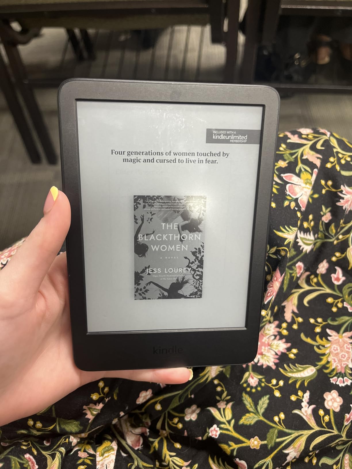 Like-New Amazon Kindle 16 GB (newest model) - Lightest and most compact Kindle, faster page turns, higher contrast ratio - Black customer photo 2