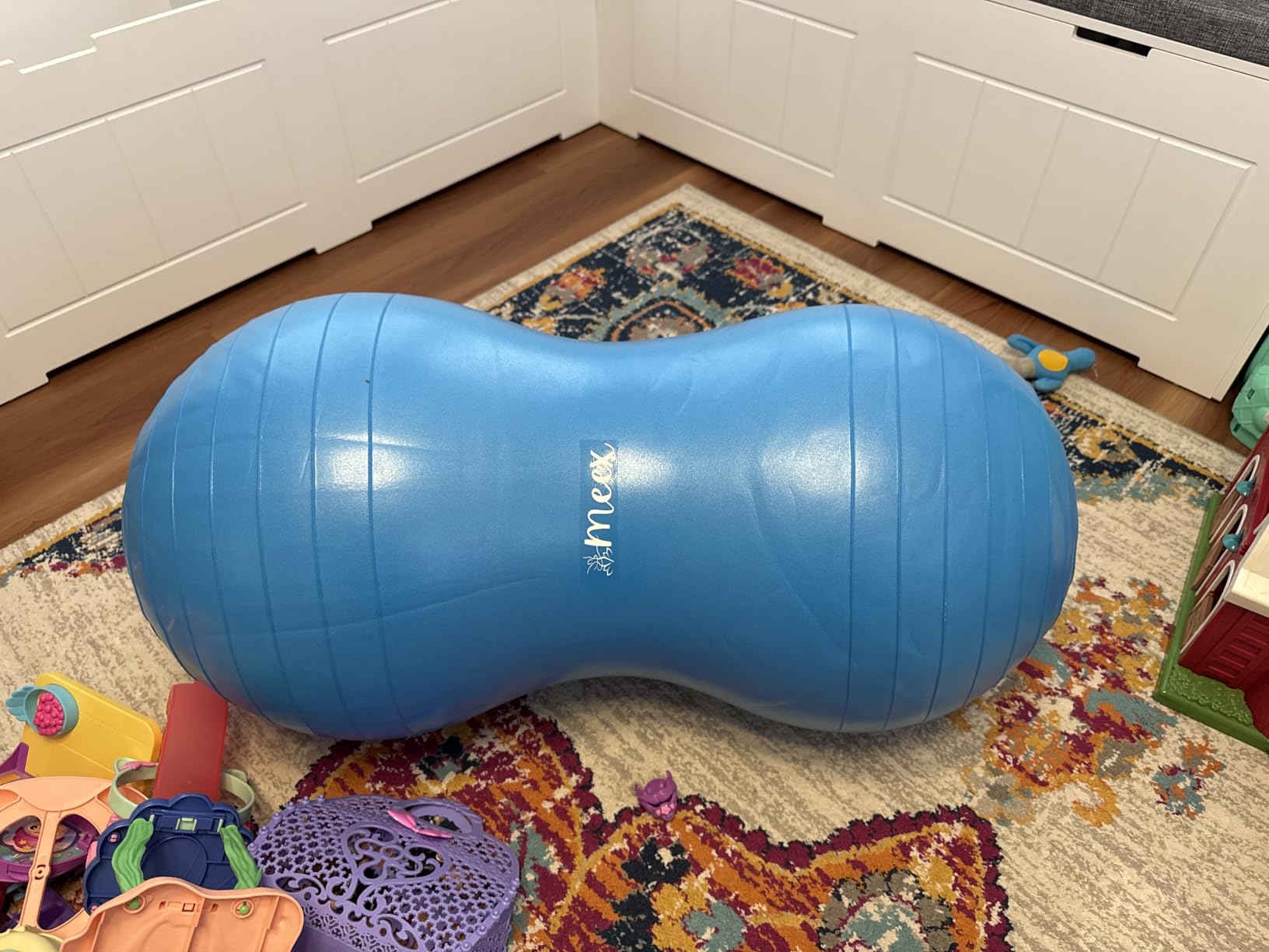 Meex Sensory Peanut Ball for Kids Therapy and Exercise - Enhance Balance, Motor Skills and Physical Therapy Calming Development with Our Yoga Ball - Flexible Seating for Autistic Children customer photo 1