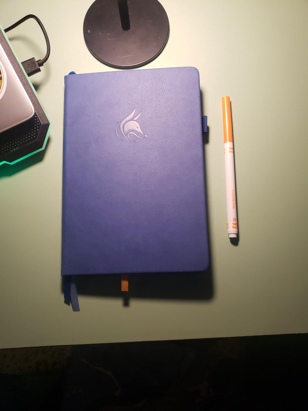 Clever Fox Reading Journal - Book Review Log - Gift Accessories for Reading Lover - Book Journal for Kids & Adults - A5, 5.8 x 8.3 (Lavender) customer photo 1
