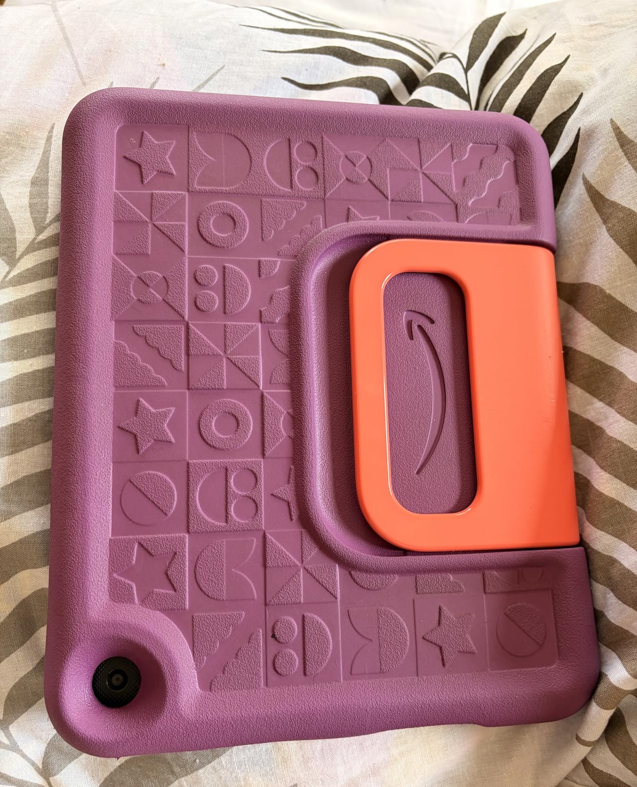 Amazon Fire HD 8 Kids tablet (newest model), ages 3-7. With bright 8