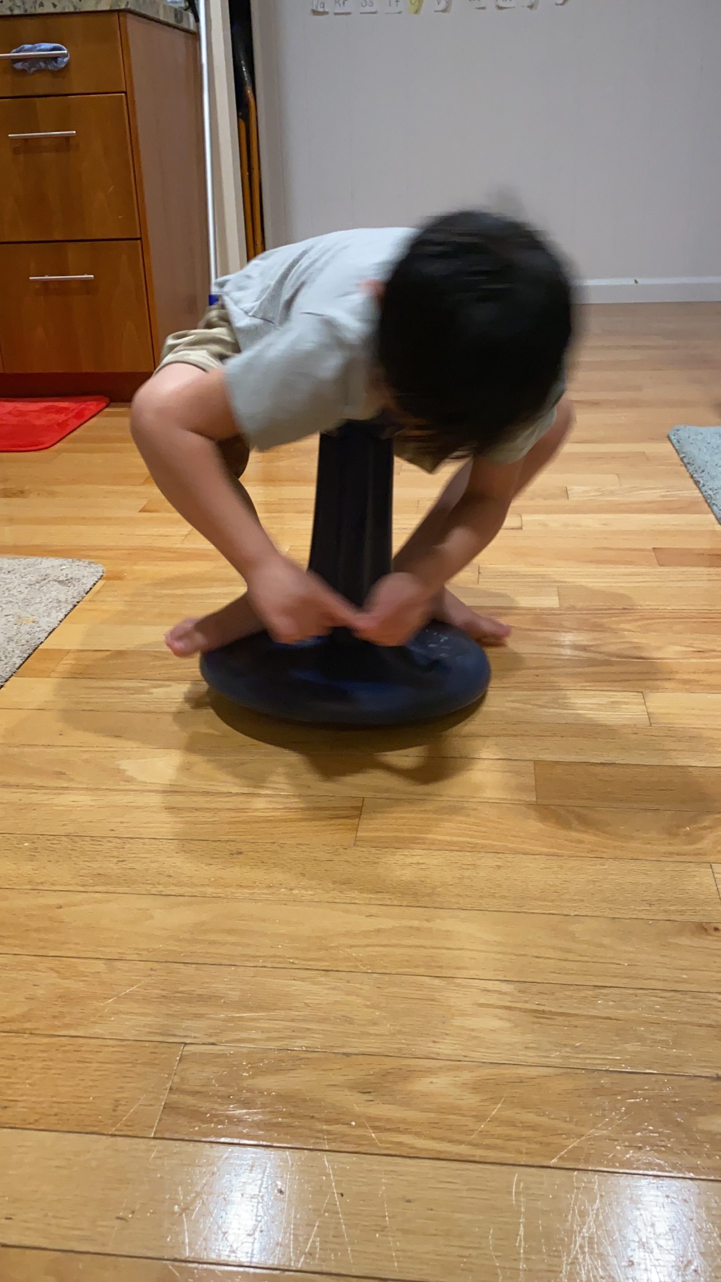KORE DESIGN Wobble Stool Chair, Girls + Boys Kid Desk Stools, Ergonomic Small Office Chairs, Flexible Seating for Active Kids, ADD/ADHD, Classroom, School, Home, Pre-Teen (18.7in), Age 10-11 yrs, Teal customer photo 1