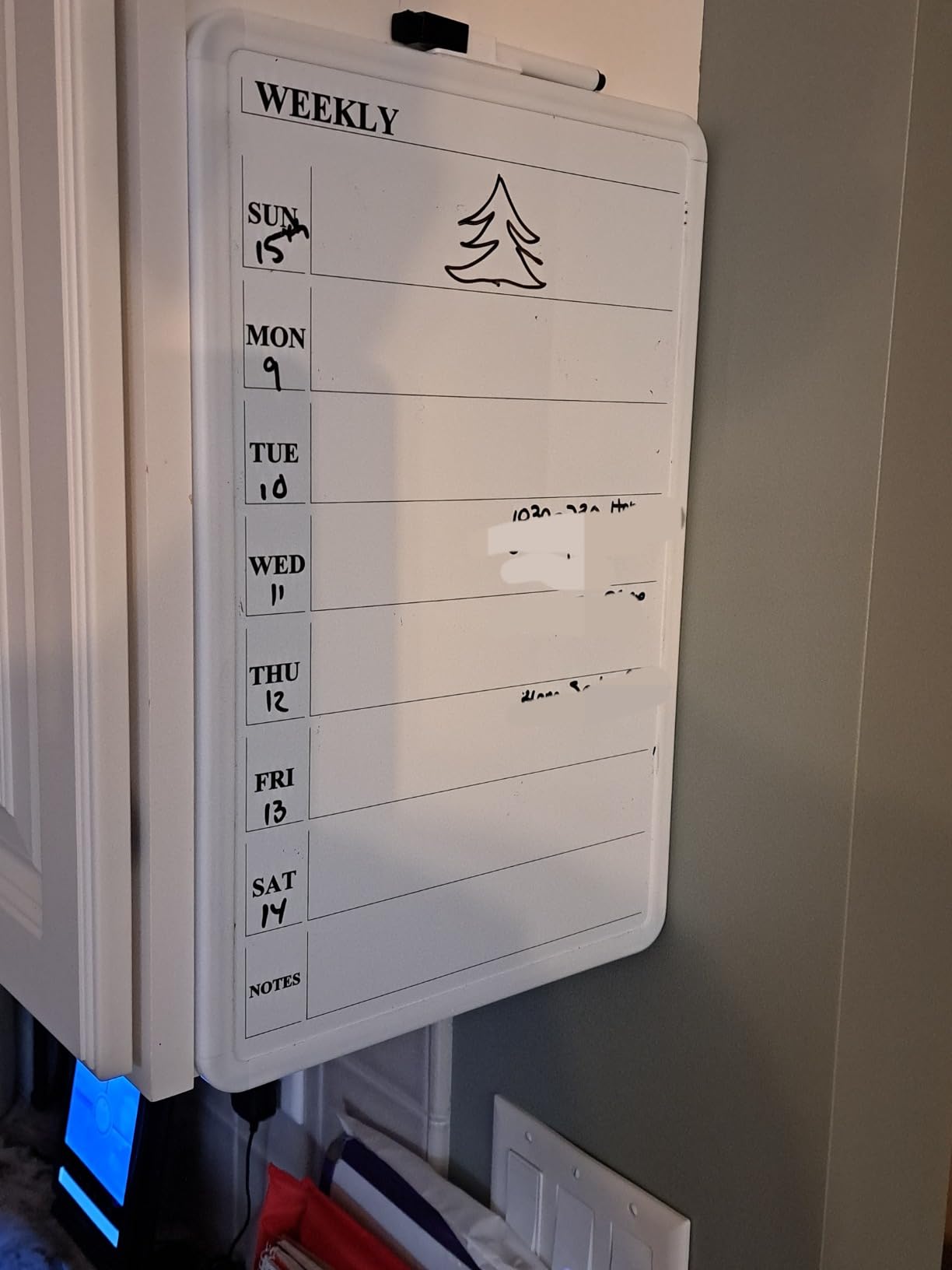 MaxGear Weekly Dry Erase Calendar Board for Wall, 11 x 17 Inch Double-Sided Magnetic Whiteboard, Weekly Planner on One Side and Blank Whiteboard on the Other, Includes 3 Color Markers and Magnets customer photo 1