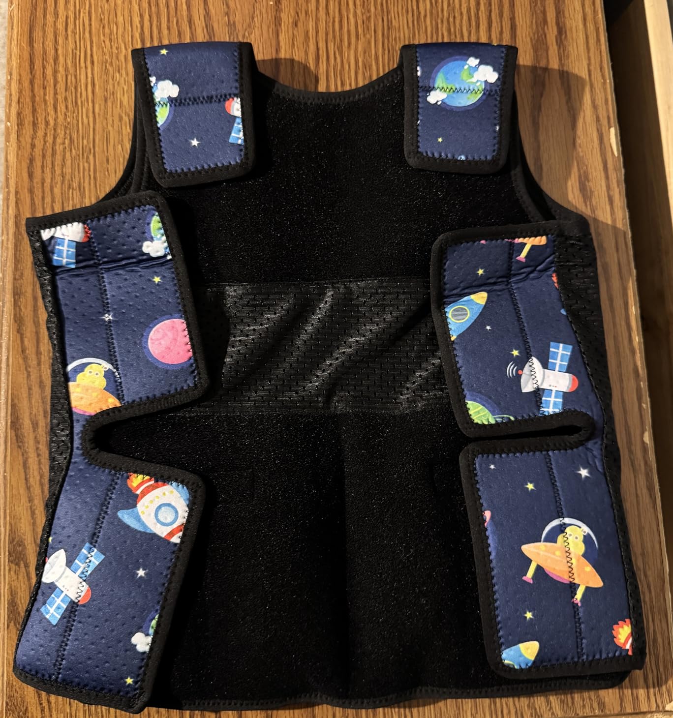 Janmercy Weighted Vest for Kids Ages 4 to 7 and Ages 8+ Boy Girl Adjustable Breathable Compression Vest for Processing Issue(Rocket,Medium,Dark Blue) customer photo 2