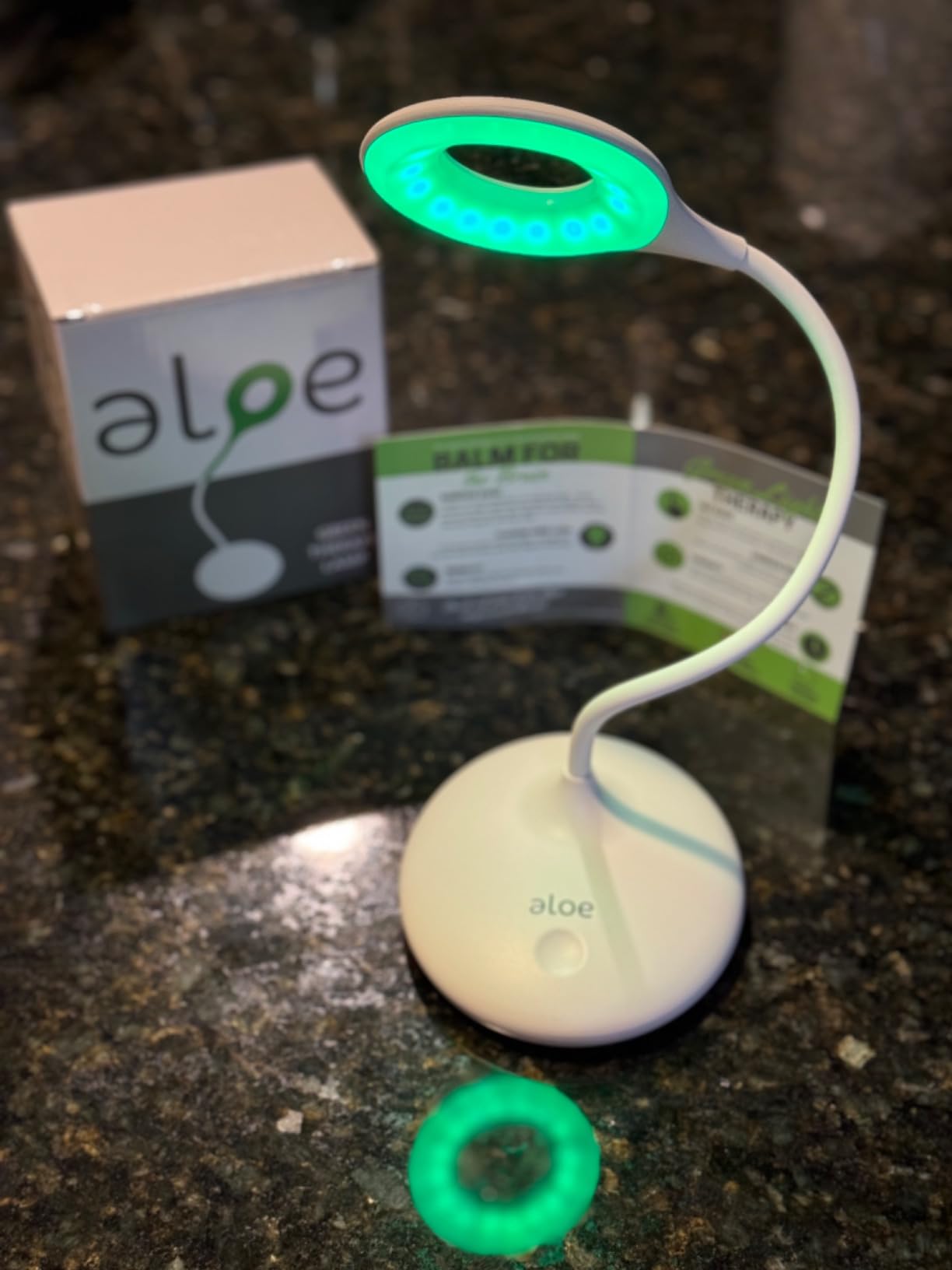 Family Tree Remedies Migraine Relief Light - 520nm Green Light Therapy Lamp for Headaches, Anxiety & Sleep | USB Rechargeable White & Green Desk Lamp with Adjustable Brightness | 16