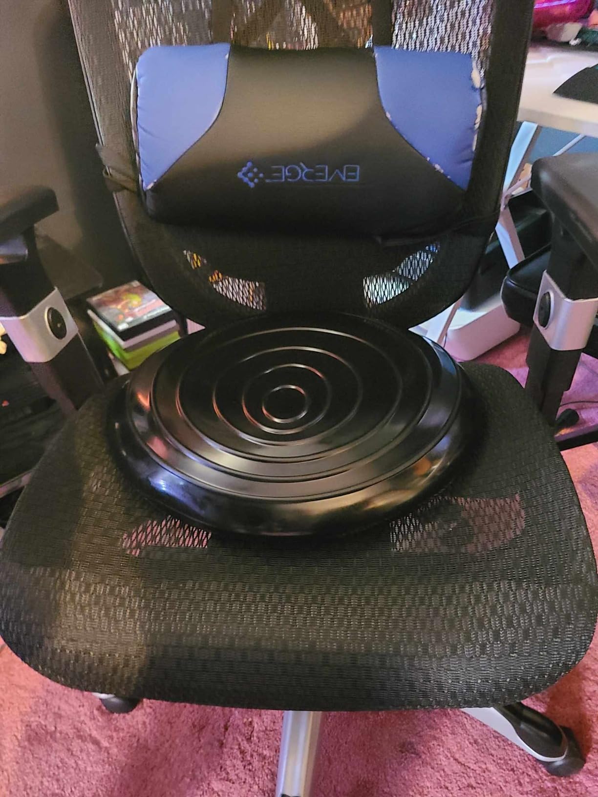Gaiam Balance Disc Wobble Cushion Stability Core Trainer for Home or Office Desk Chair & Kids Alternative Classroom Sensory Wiggle Seat customer photo 1