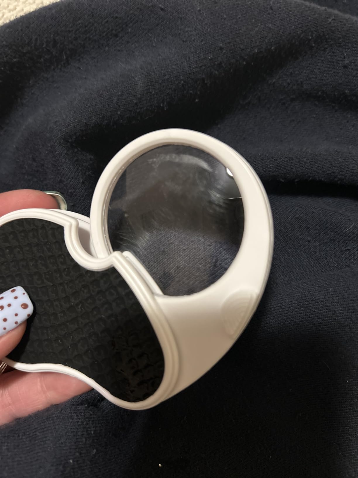 Magnifying Glass with Light, 5X Pocket Magnifier, Lightweight LED Illuminated Magnifying Glass for Reading, Macular Degeneration, Inspection, Jewellery, Coins, Hobbies & Crafts customer photo 2