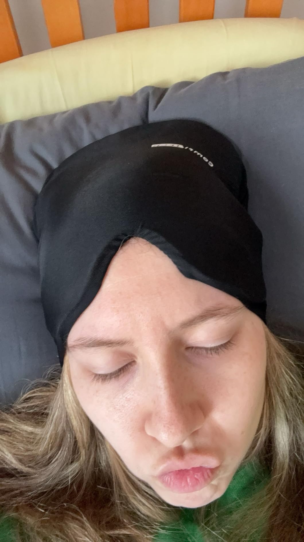 ComfiTECH Head Ice Pack Wrap Cold Cap Cooling Gel Hat, Medium, Dark Black customer photo 2