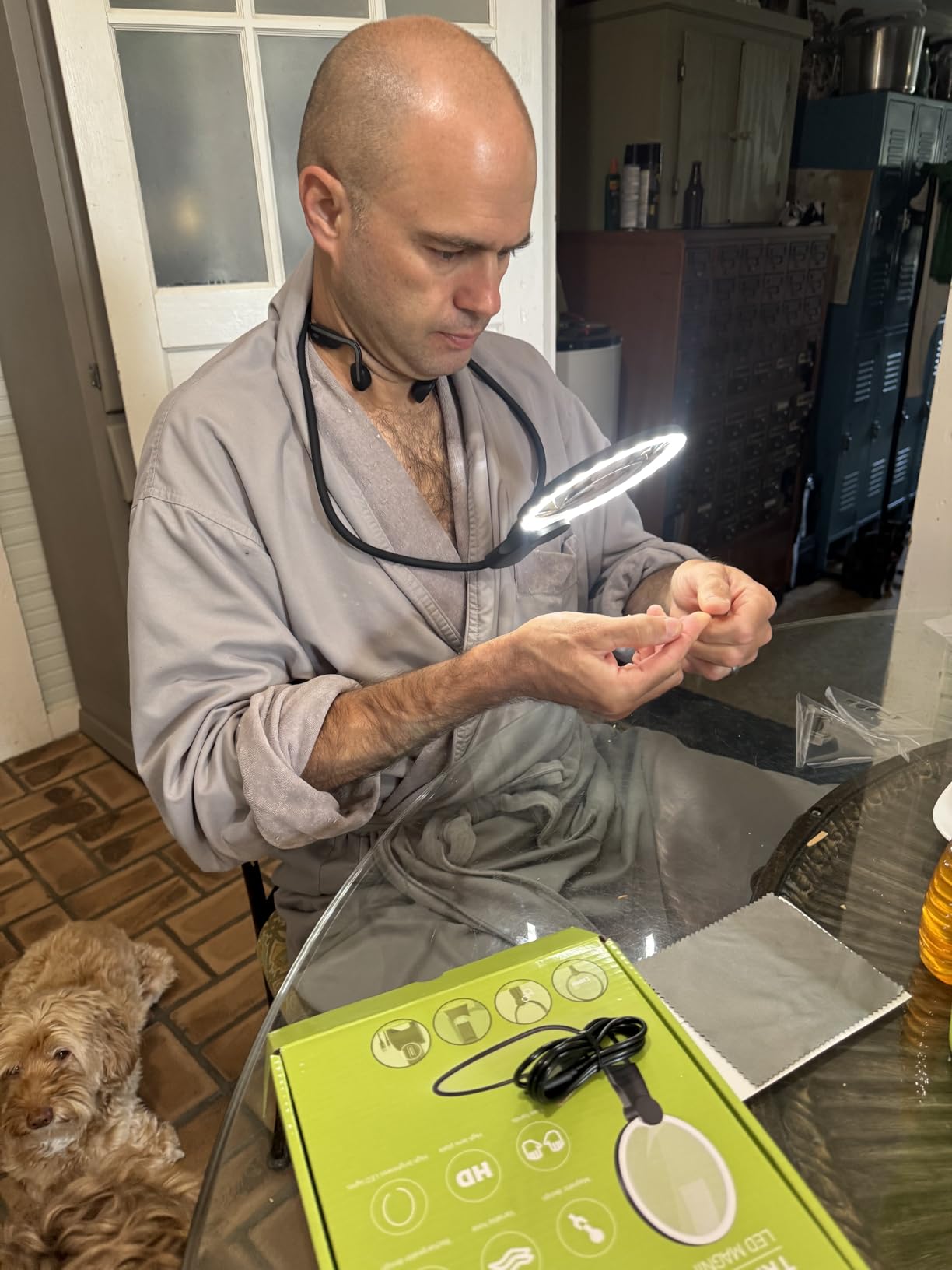 5X Hands Free Magnifying Glass with Light for Close Work,Neck Wear Magnifier for Reading Books,Sewing, Cross Stitch.Low Vision Seniors with Aging Eyes(Black) customer photo 1