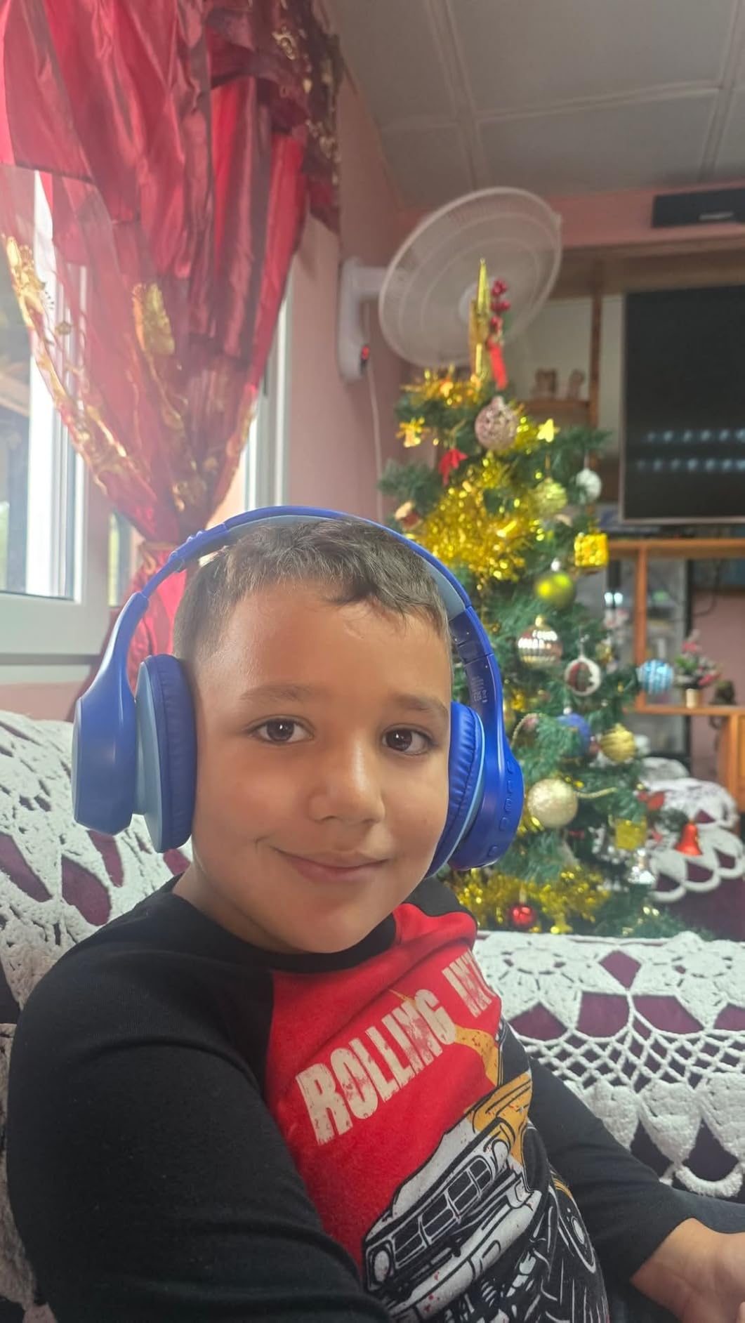 EarFun K4NC Active Noise Cancelling Headphones for Kids, 120H Playtime, 74/85/94dBA Volume Limited, Kids Bluetooth Headphones with Mic, Bluetooth 5.4, Stereo Sound Kid Headset for School/Home/Travel customer photo 1