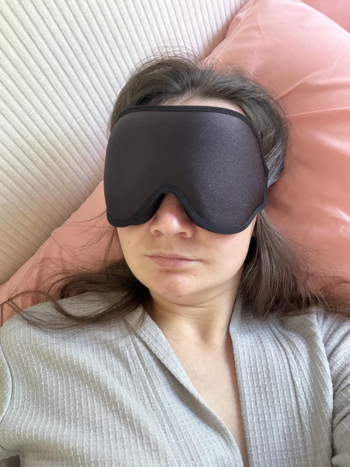Sleep Eye Mask for Men Women, Weighted Sleeping Mask for Side Sleeper, Travel Blackout Night Blindfold Eye Shade Cover with Adjustable Strap (Obsidian, 4.6oz) customer photo 1