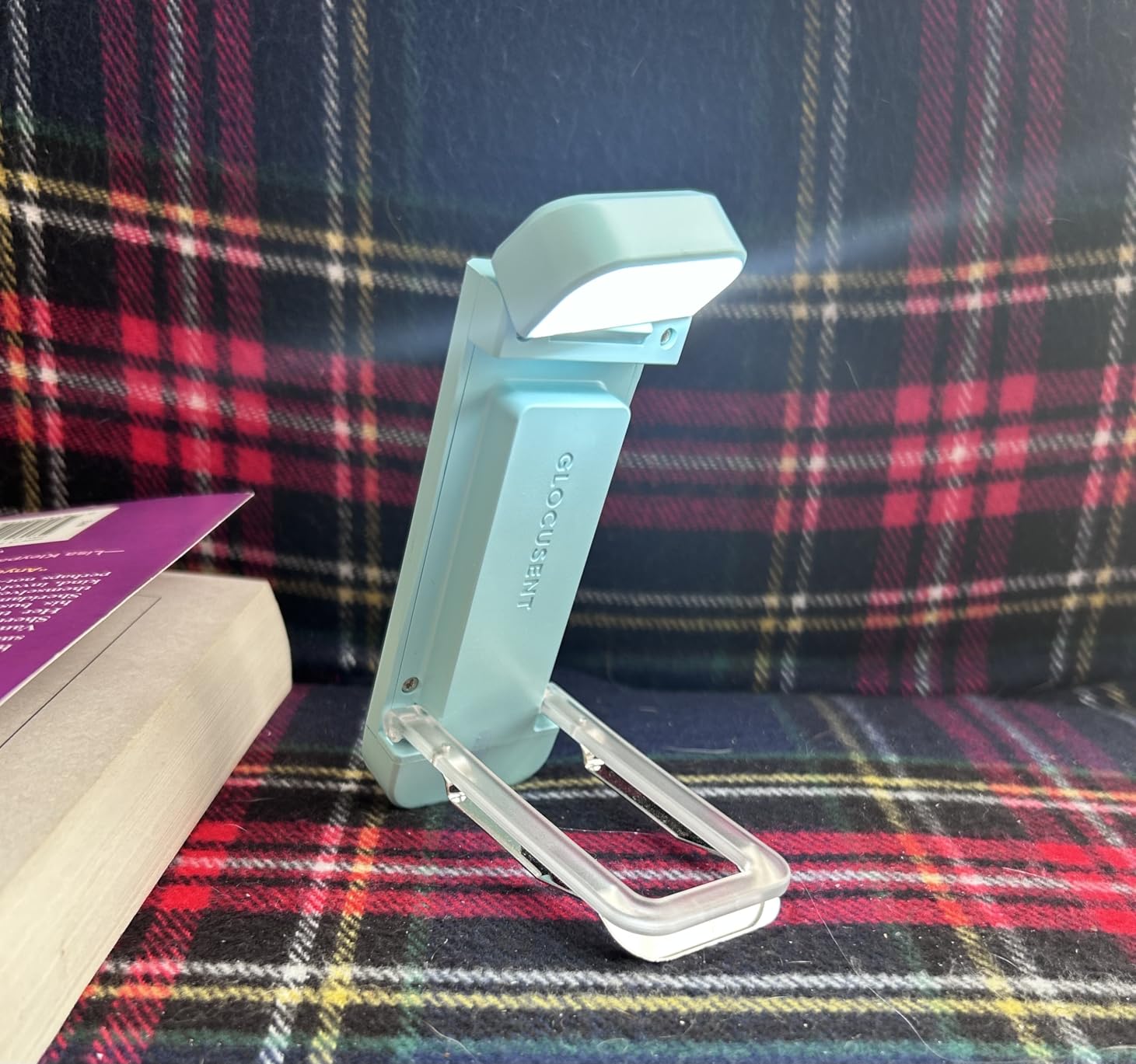 Glocusent USB Rechargeable Book Light, Portable Clip-on LED Reading Light, Reading Lights for Books in Bed with 3 Amber Colors & 5 Brightness Dimmable, Compact & Long Lasting, Perfect for Book Lovers customer photo 2
