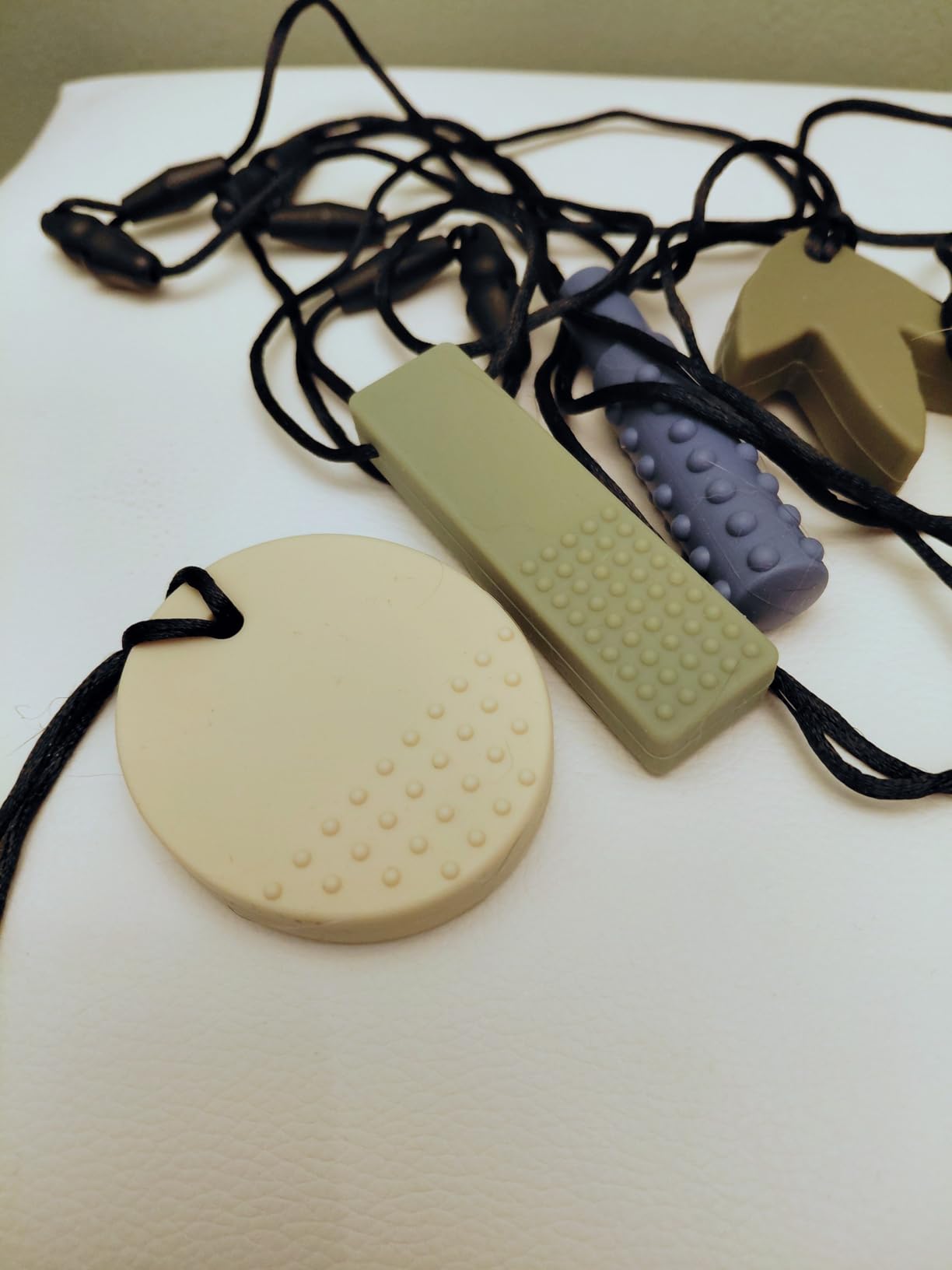 MISSLILI Sensory Chew Necklaces for Aggressive Chewers - Silicone Chewelry for Autism, ADHD, Oral Motor Therapy & Baby Teething - Dinosaur (BPA-Free, Textured Surface) customer photo 1