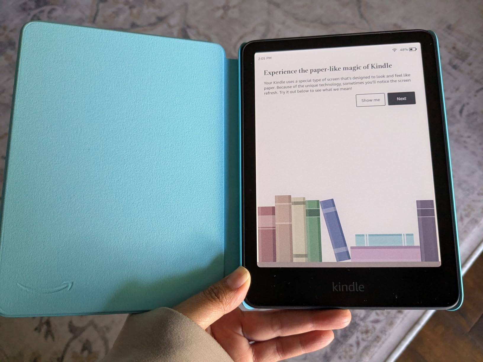 Amazon Kindle Colorsoft Kids 16 GB (newest model) - Lightweight, compact, and designed for reading - no apps, videos, or games - with cover, Starlight Reading customer photo 1